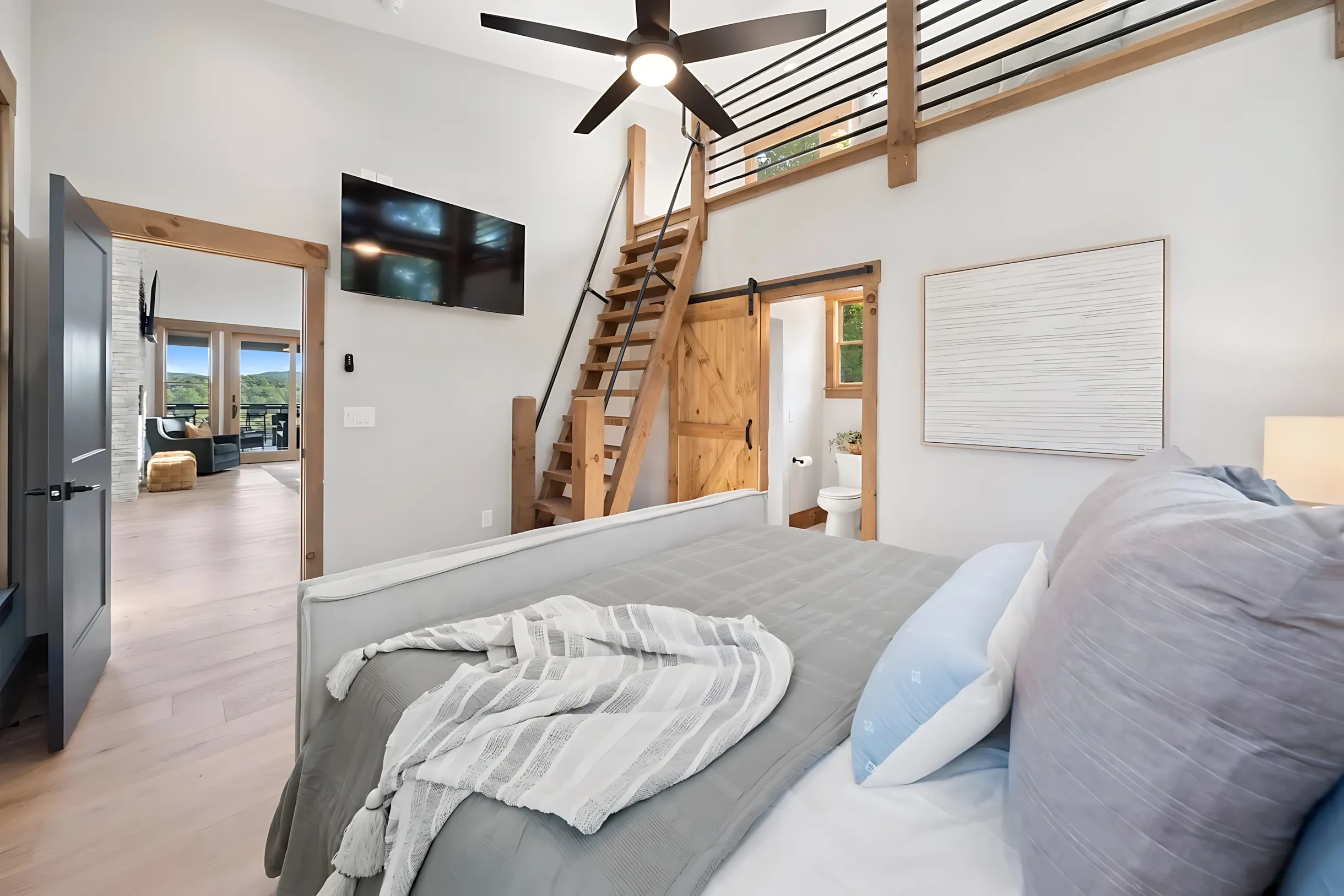 Wander Blue Ridge Escape #32