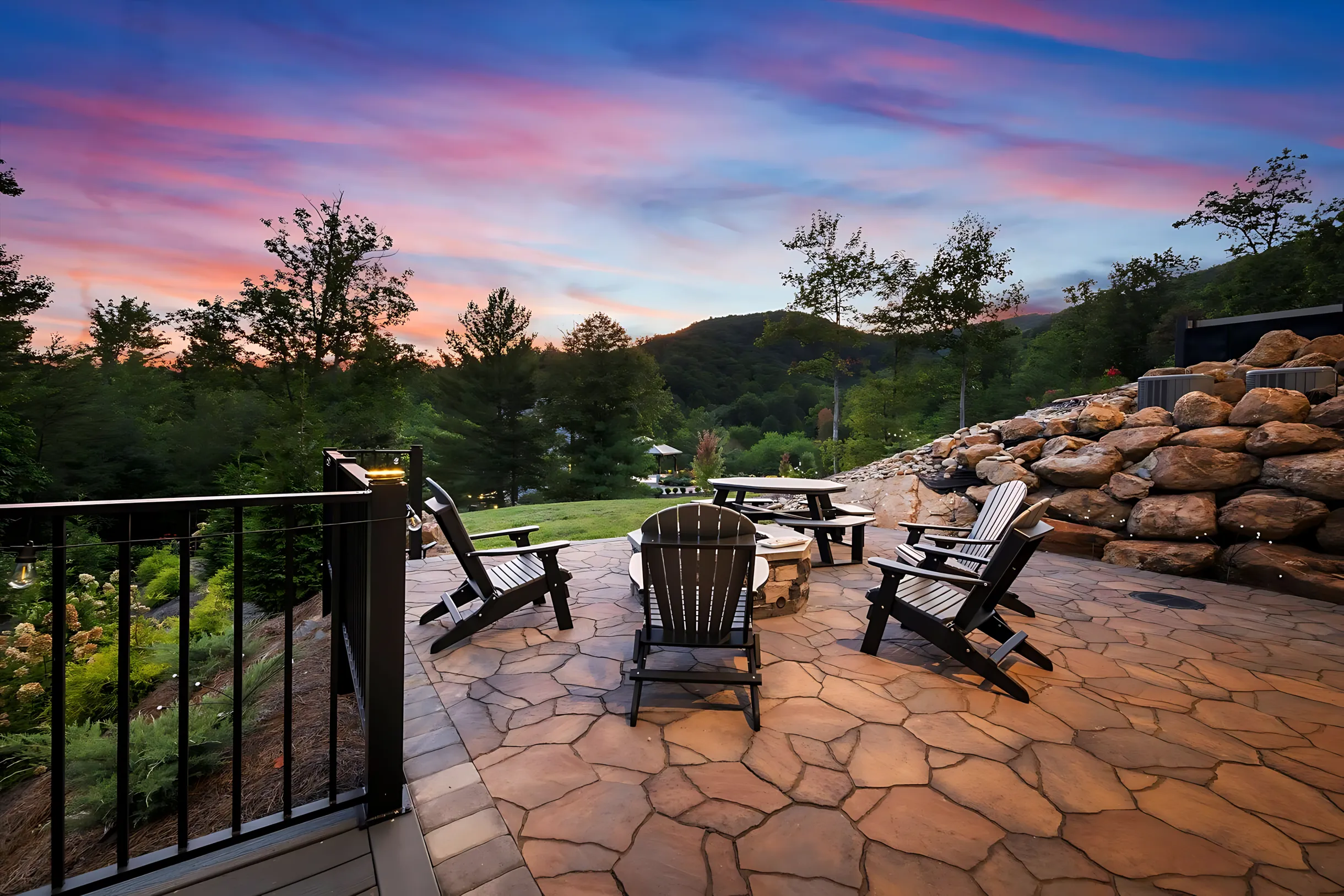 Wander Pigeon Forge Firefly #20