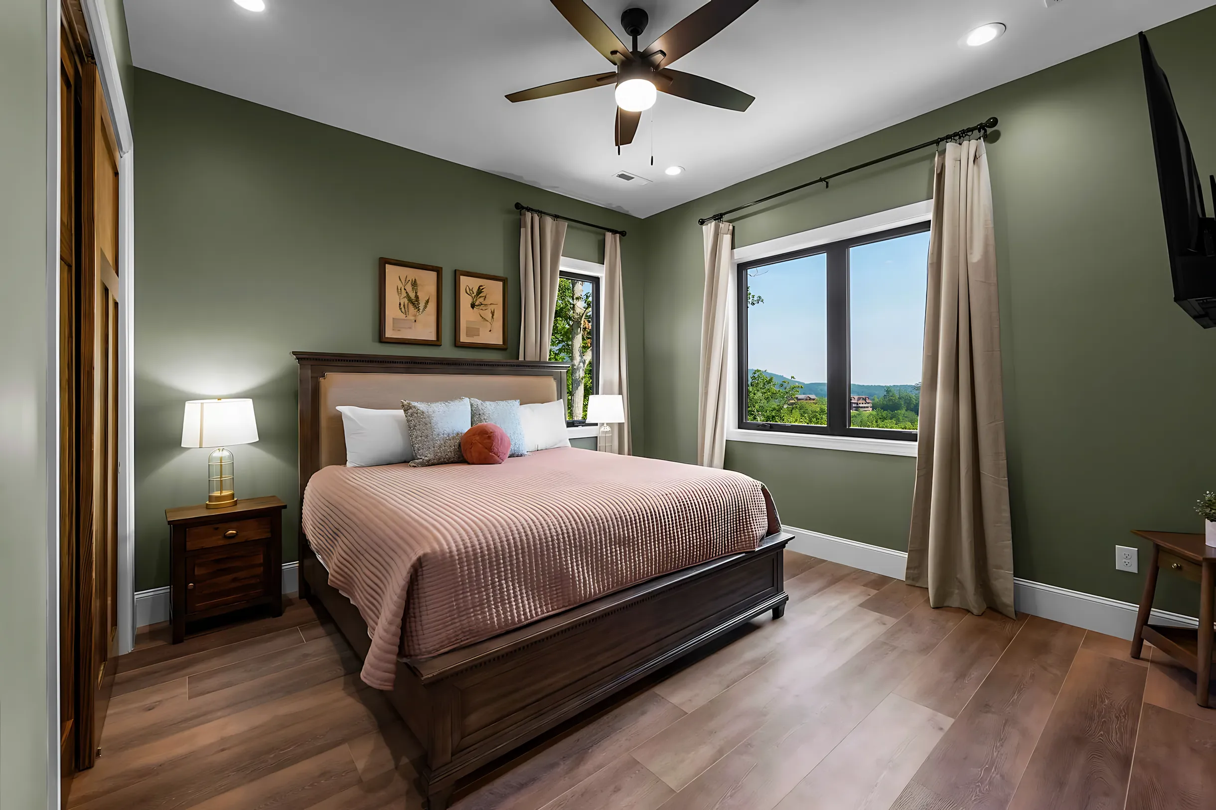 Wander Pigeon Forge Panorama #6