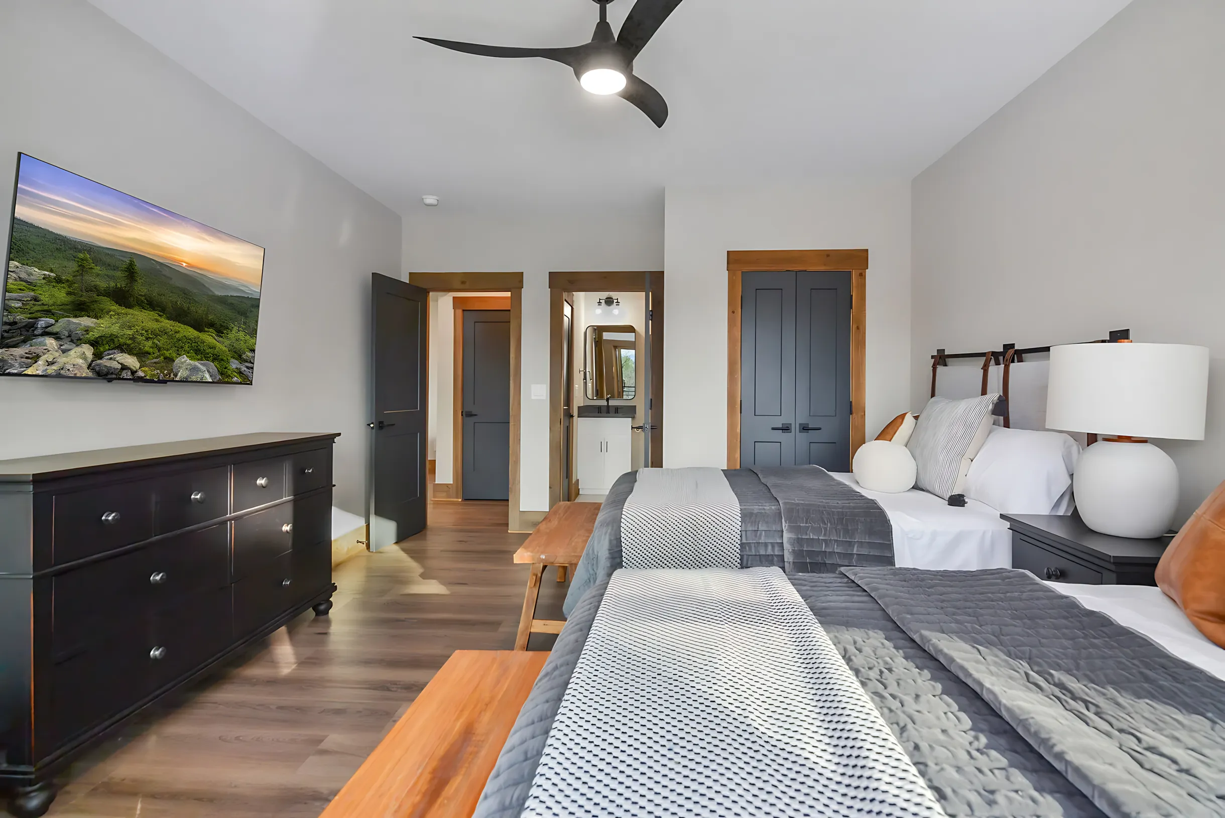 Wander Blue Ridge Cottage #29