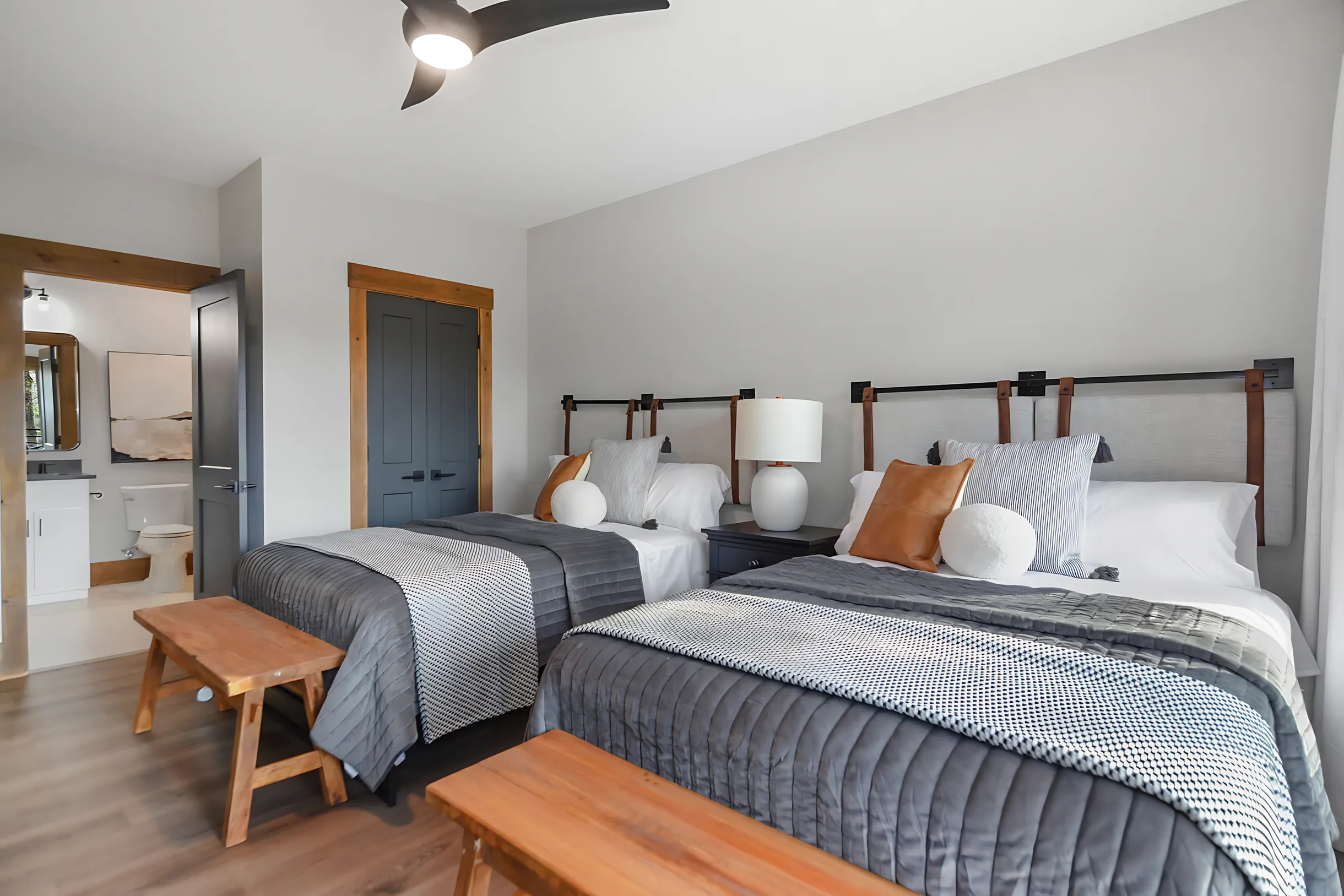 Wander Blue Ridge Cottage #43