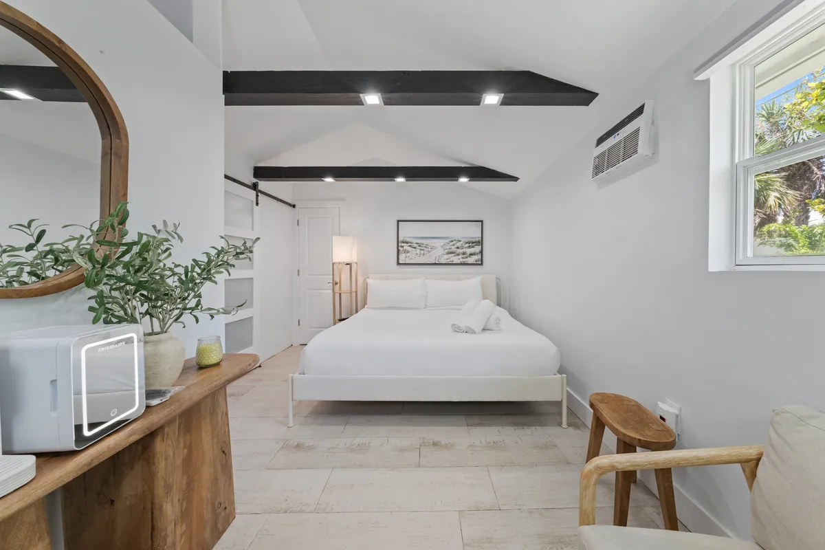 Bedroom 3 image