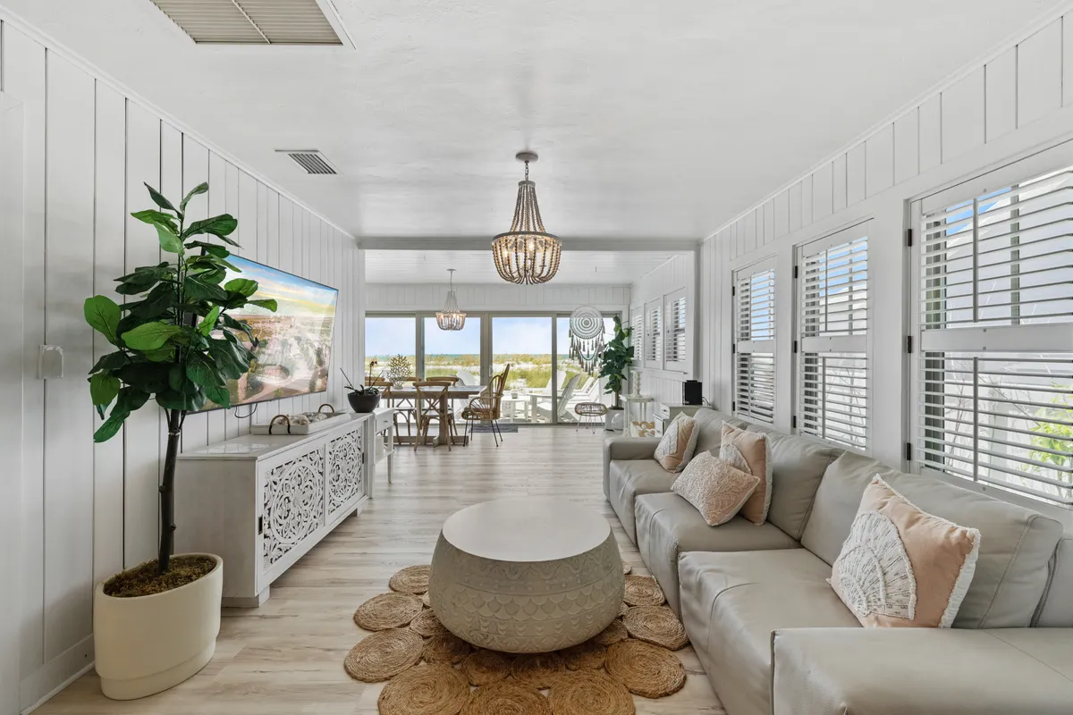 Wander Serendipity Gulfront