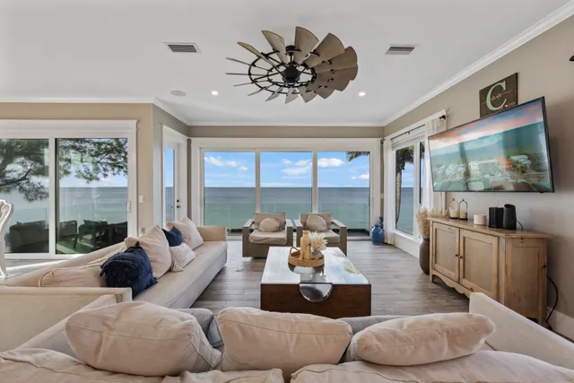 Cloud 9 - BeachFront Splendor property photo 3