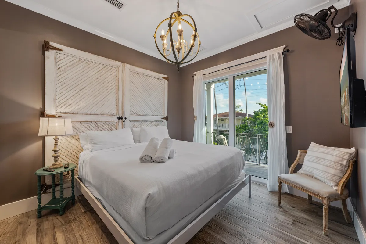 Bedroom 3 image