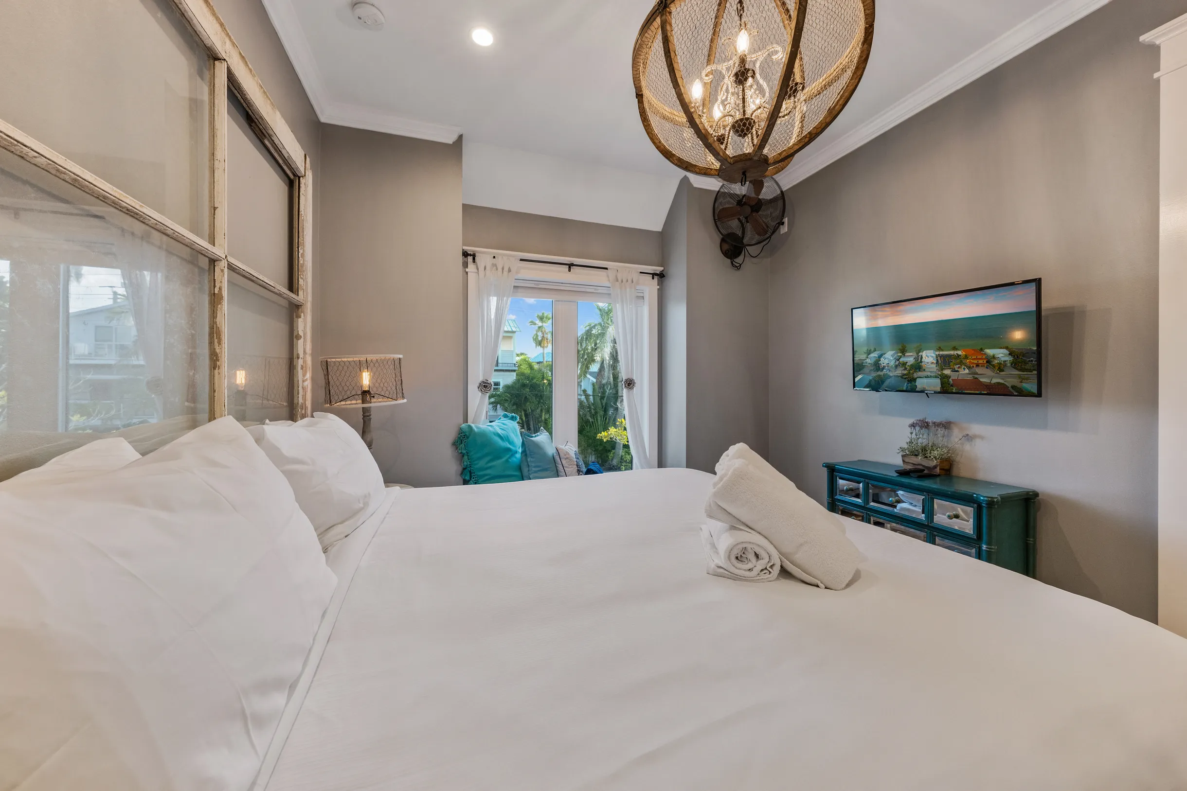 Cloud 9 - BeachFront Splendor #84