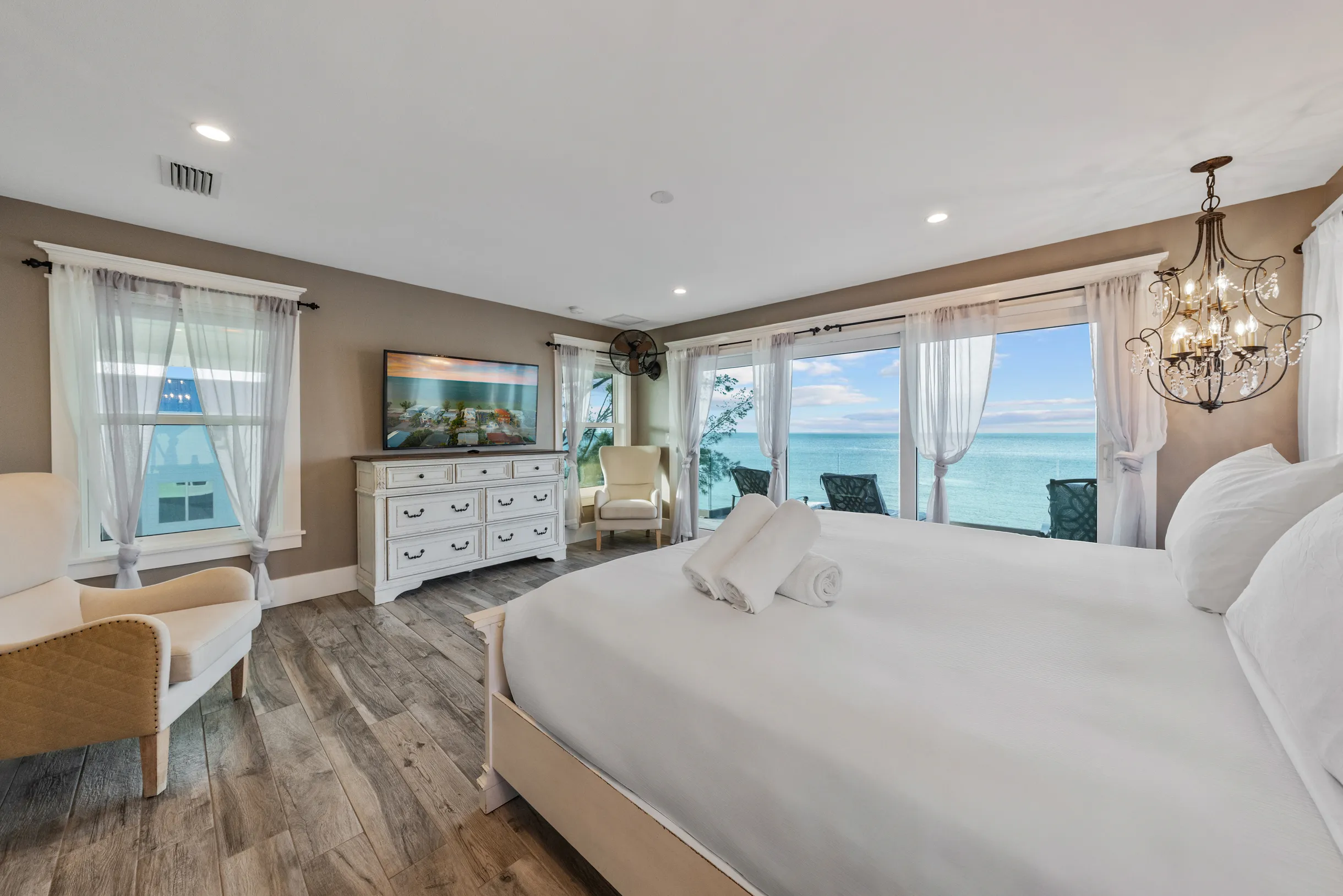 Cloud 9 - BeachFront Splendor #73