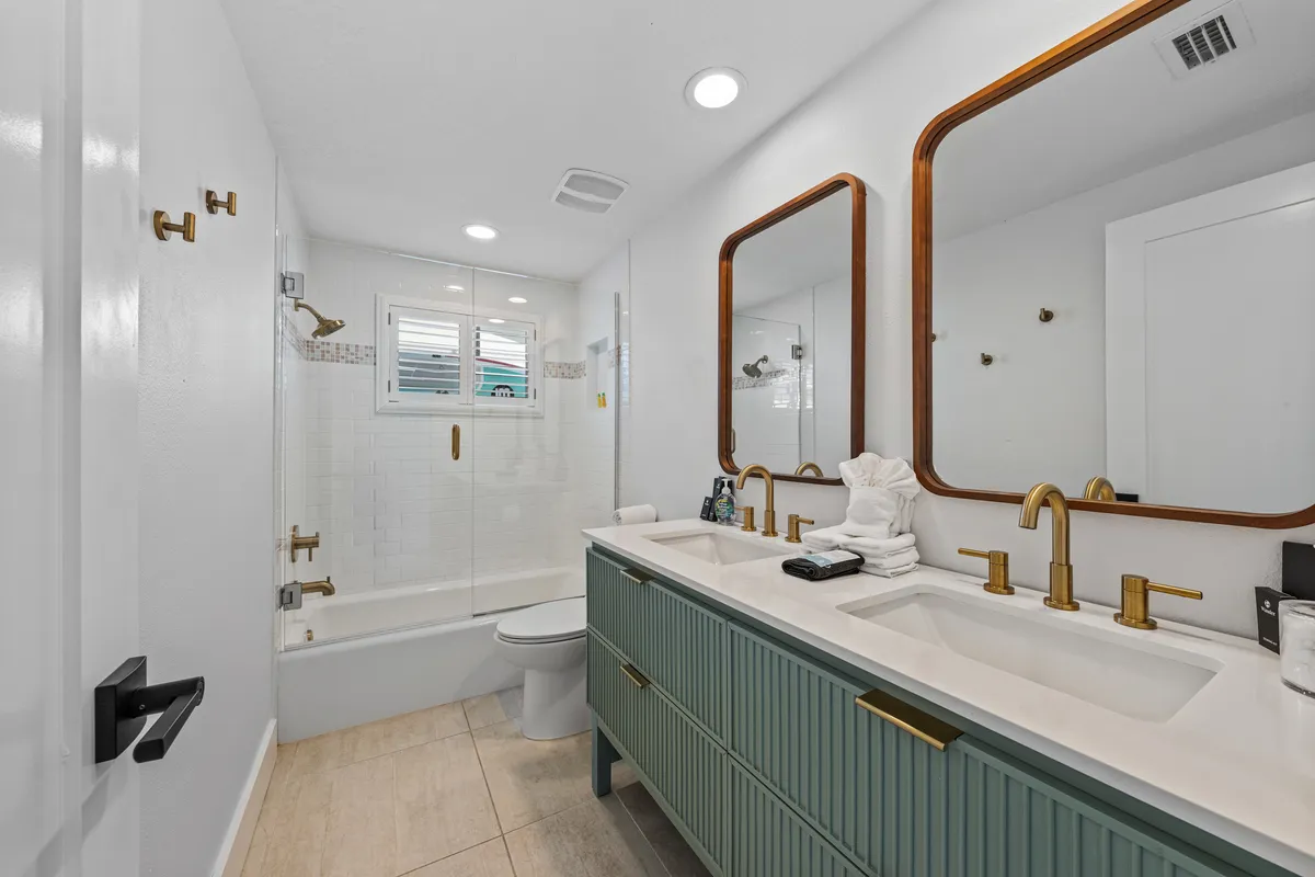 Wander Serendipity Drift