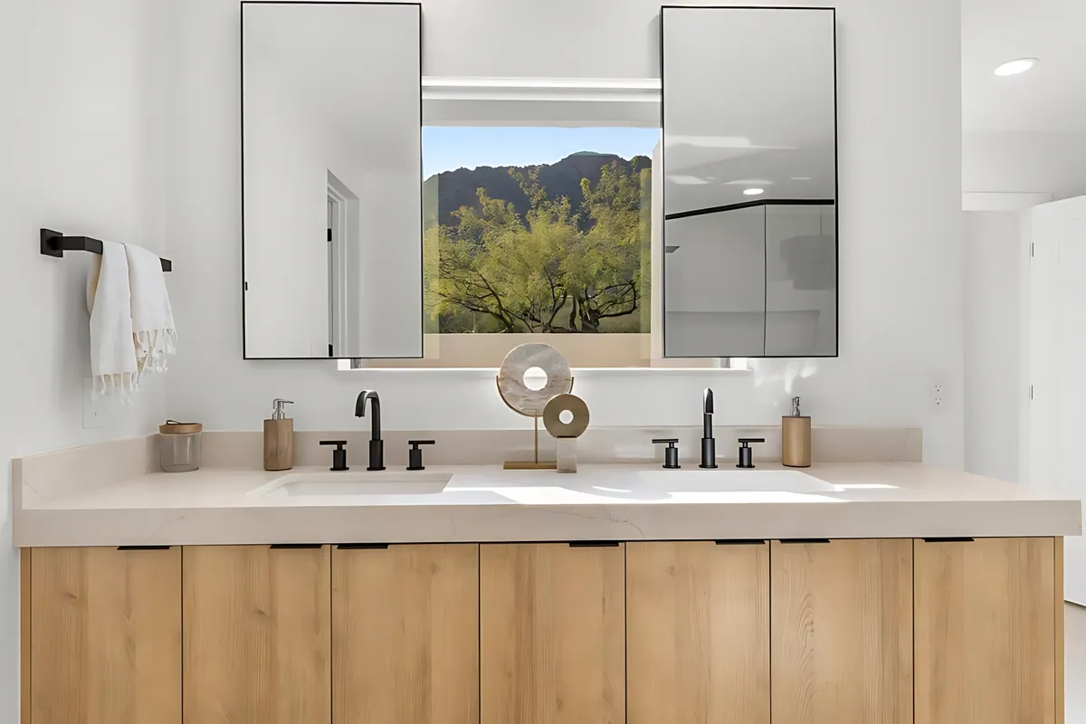 Wander Paradise Valley Vista