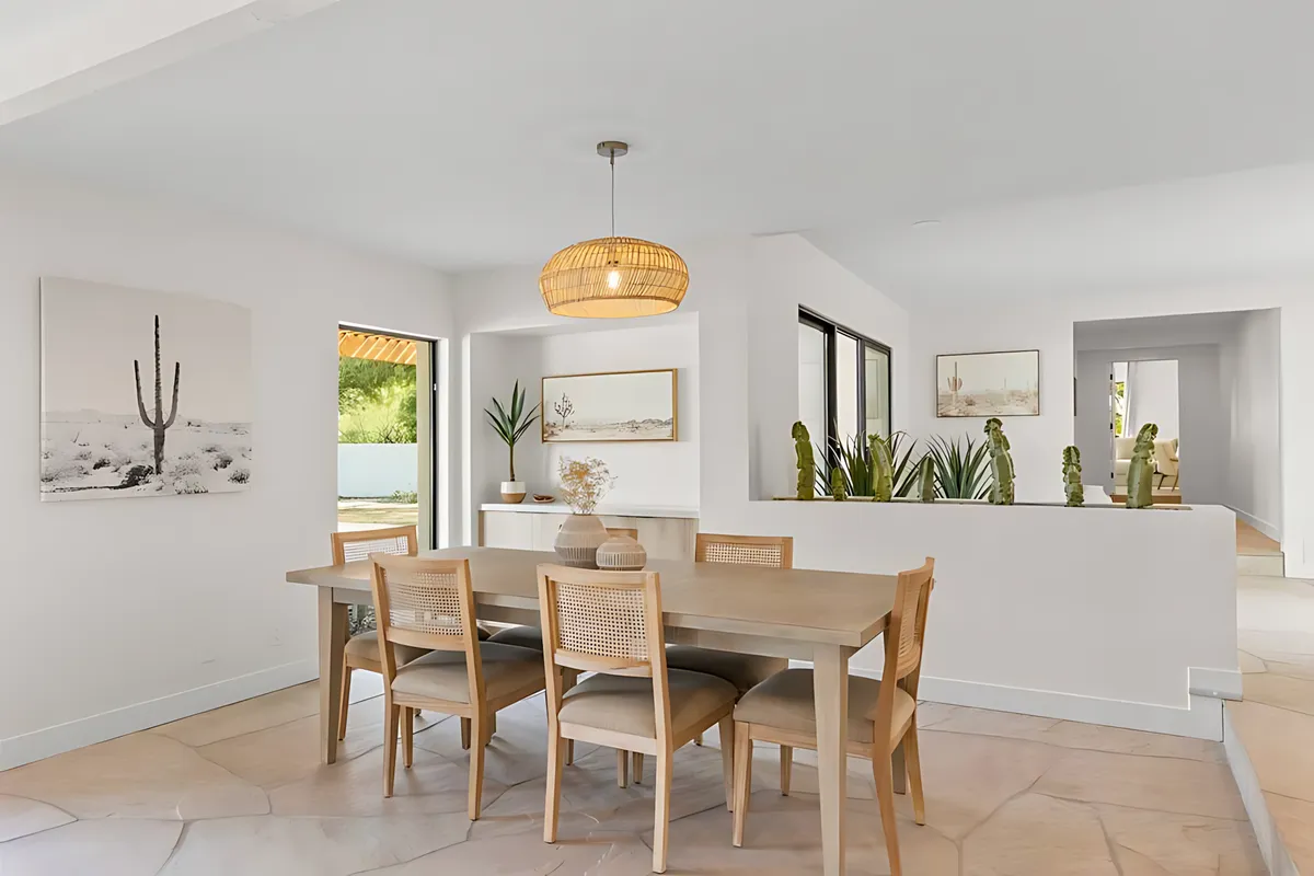 Wander Paradise Valley Vista