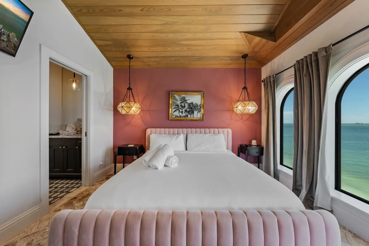 Bedroom 3 image