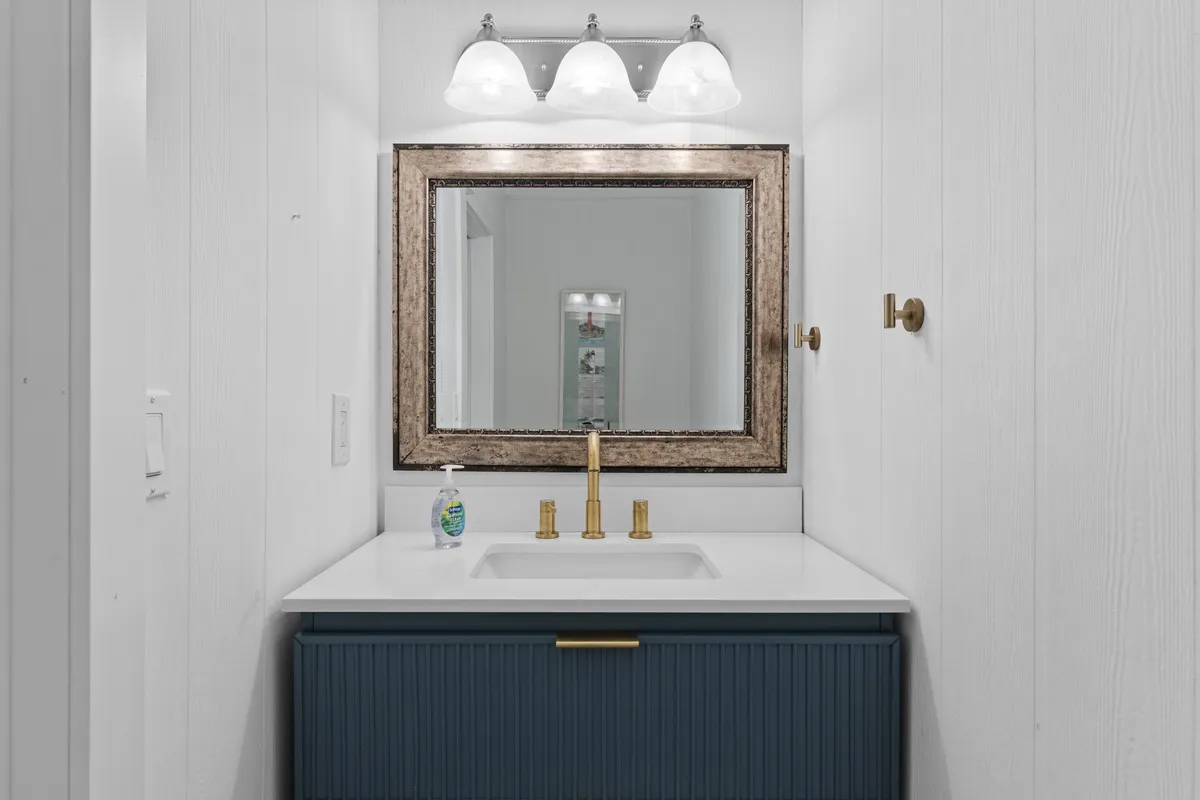 Wander Serendipity Breeze