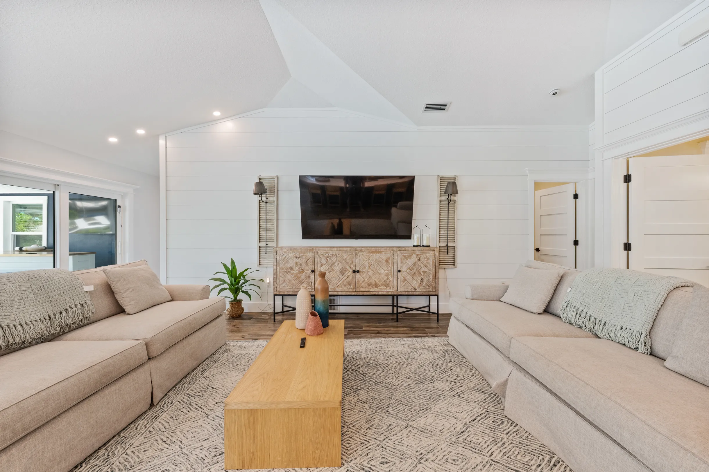 Wander Serendipity Beach #47