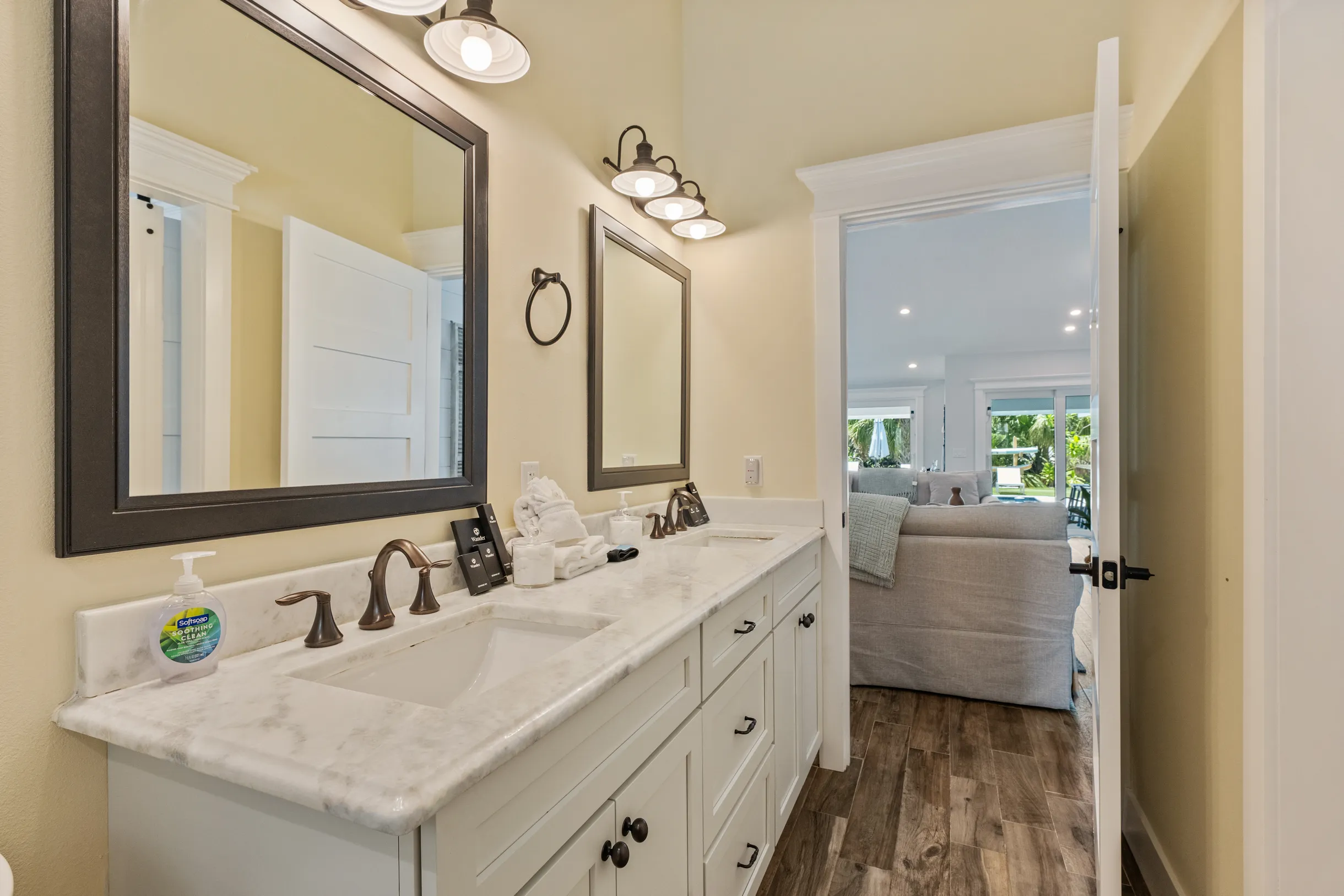 Wander Serendipity Beach #34