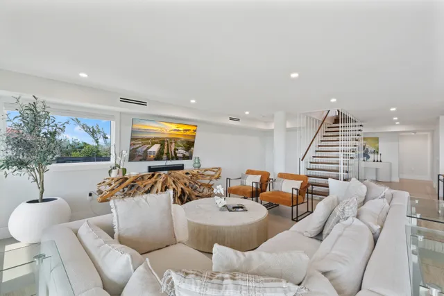 Shangri-La AMI property photo 3