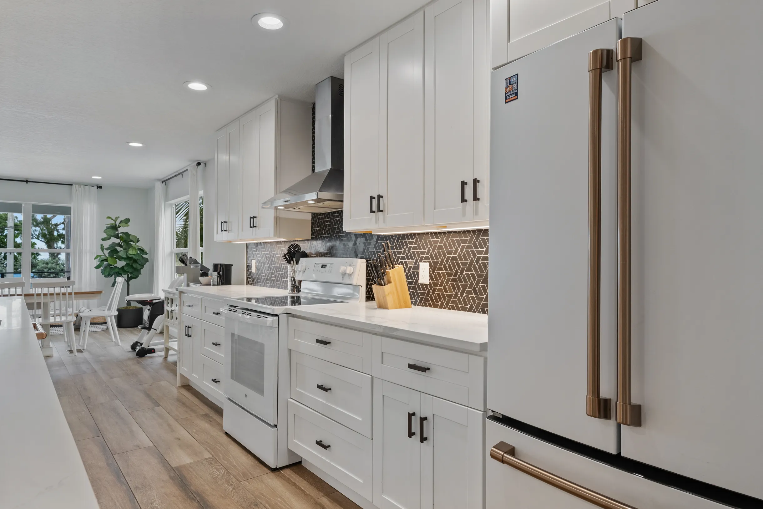 Waves on Anna Maria #91