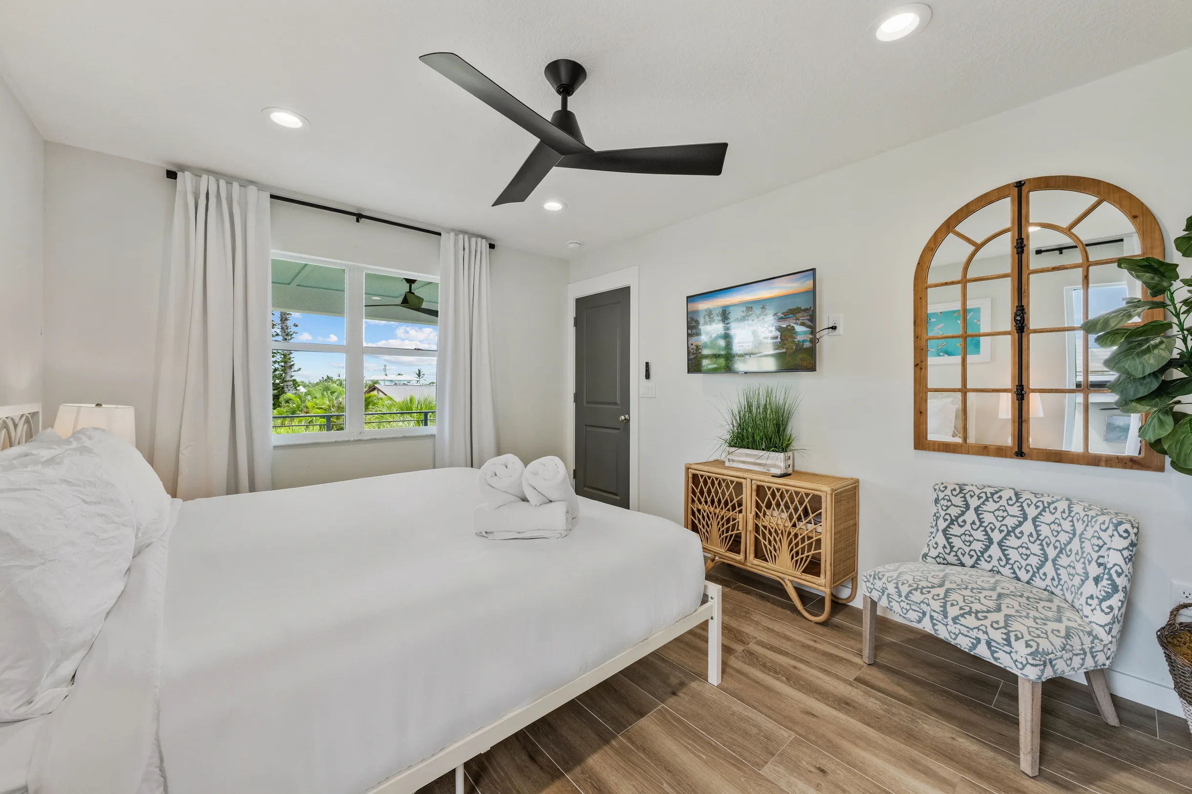 Waves on Anna Maria #38