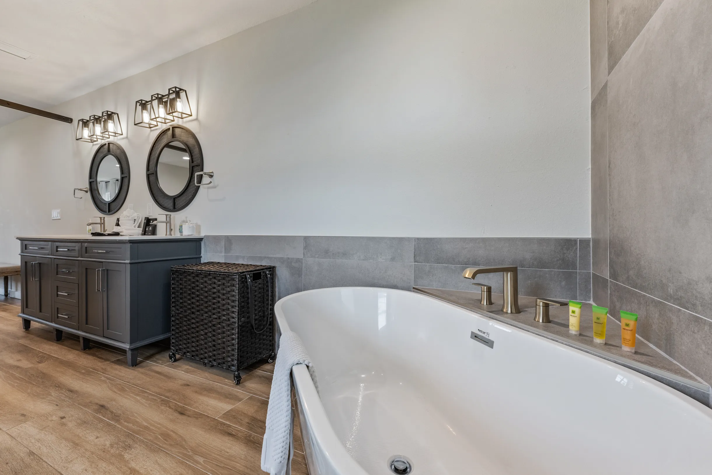 Waves on Anna Maria #75