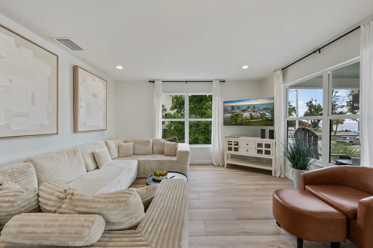 Wander Serendipity Waves