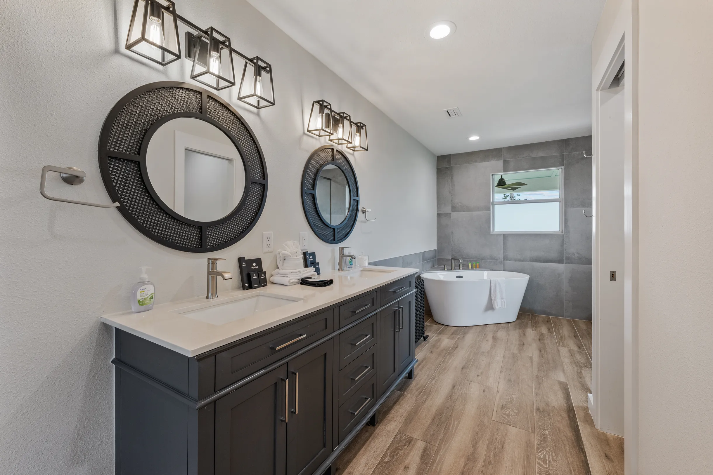 Waves on Anna Maria #14