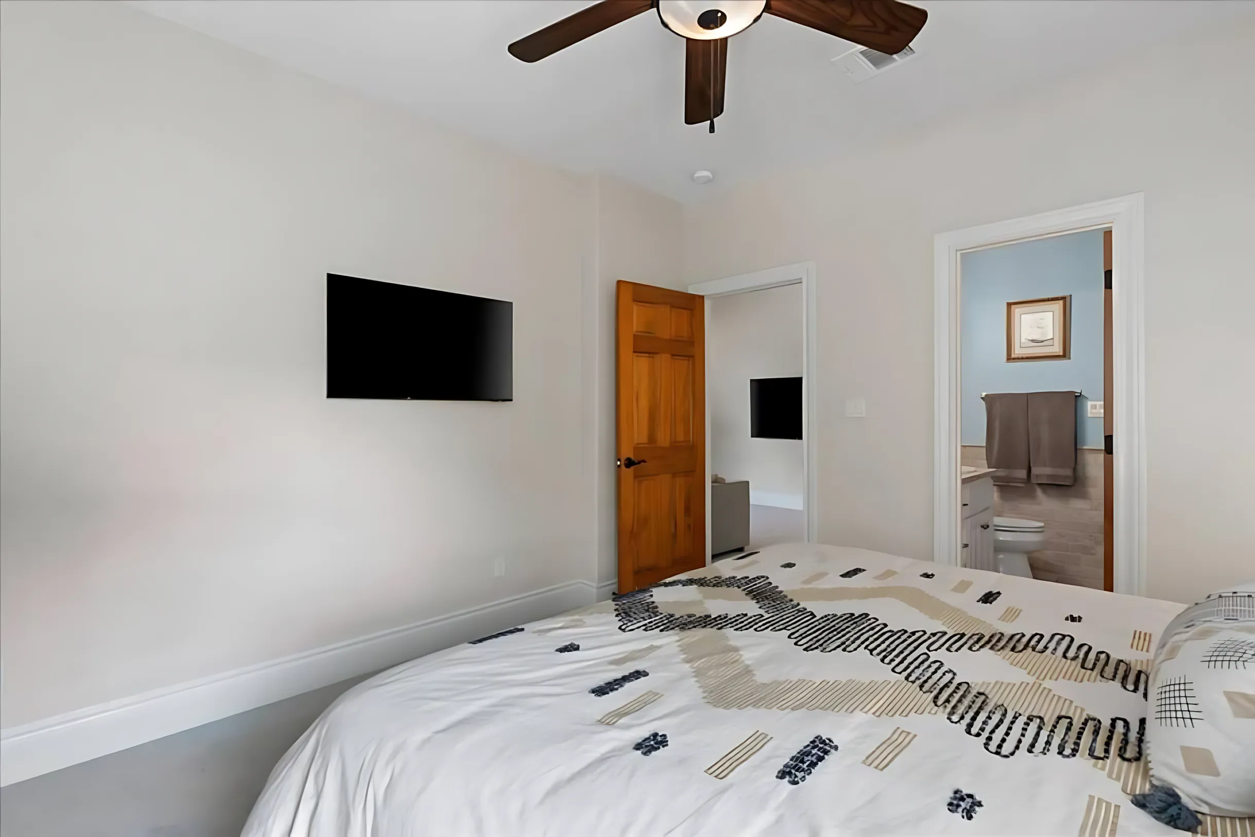 Private Home : heated pool : Spa : gym : game room #21