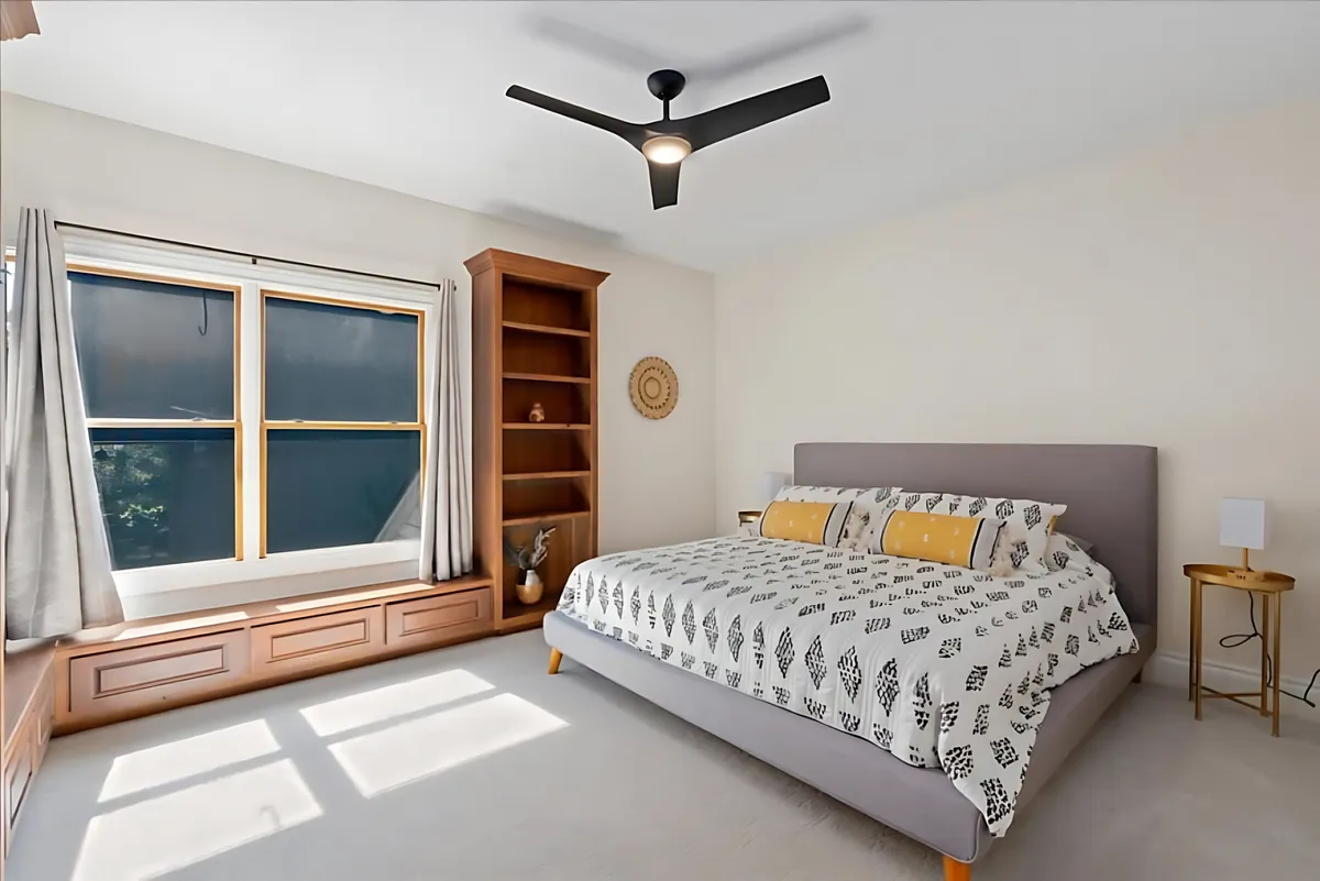 Bedroom 3 image