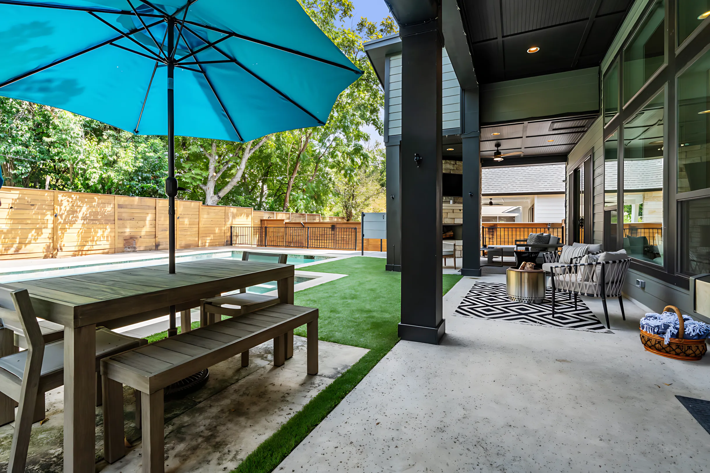 Zilker Home with Heated Pool, Hot Tub, Walkable #63