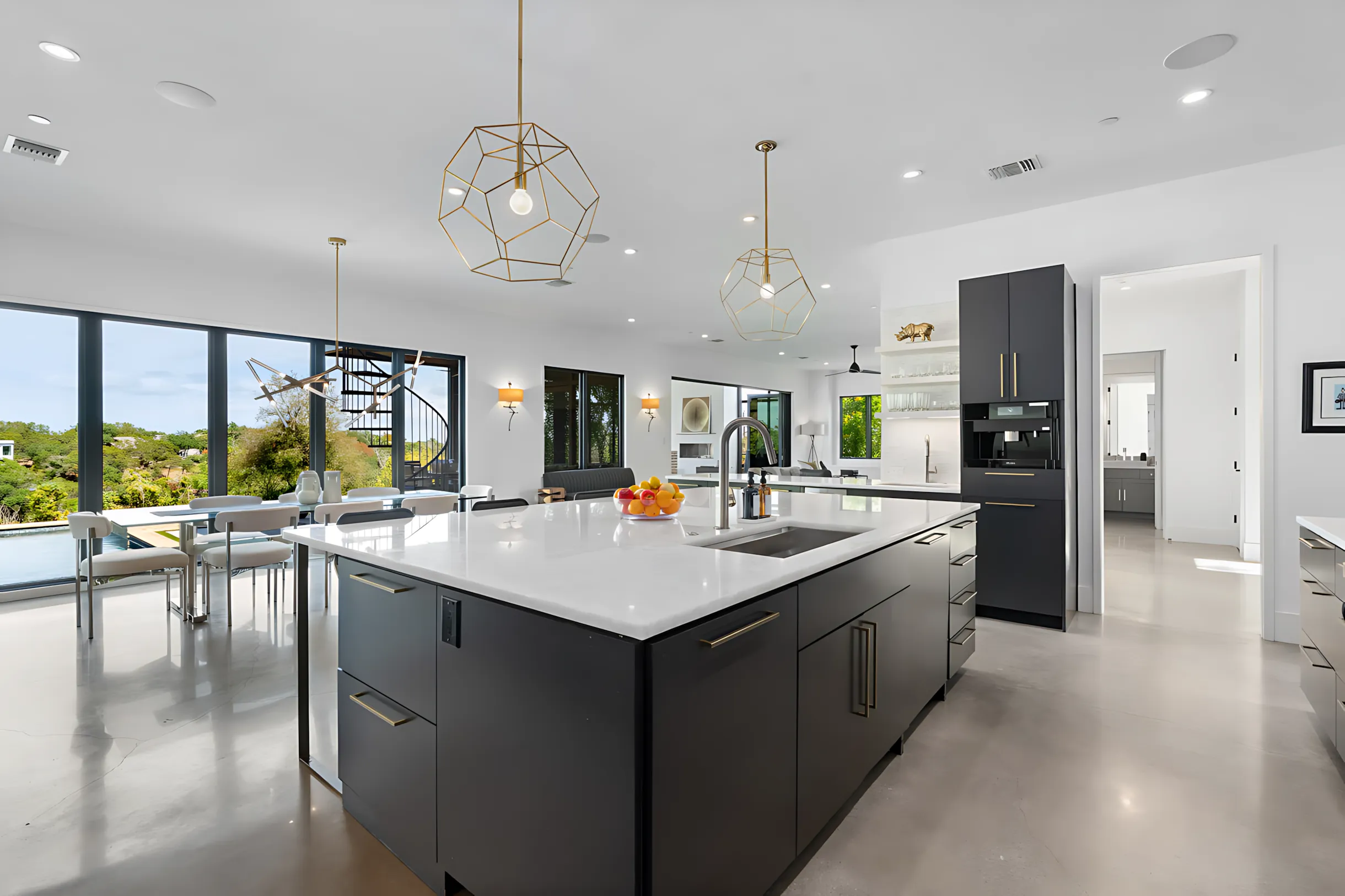 Westlake/15 Min to DT/Pool/Hot Tub/Game Room #45