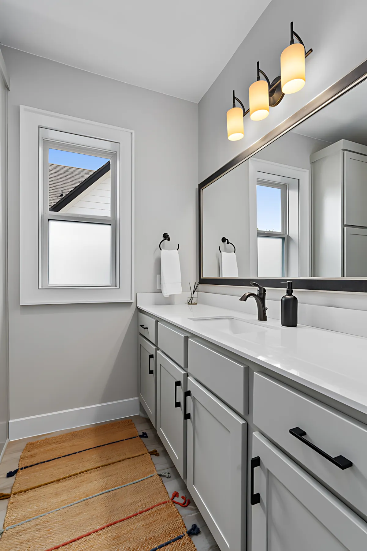 Zilker Home with Heated Pool, Hot Tub, Walkable #37