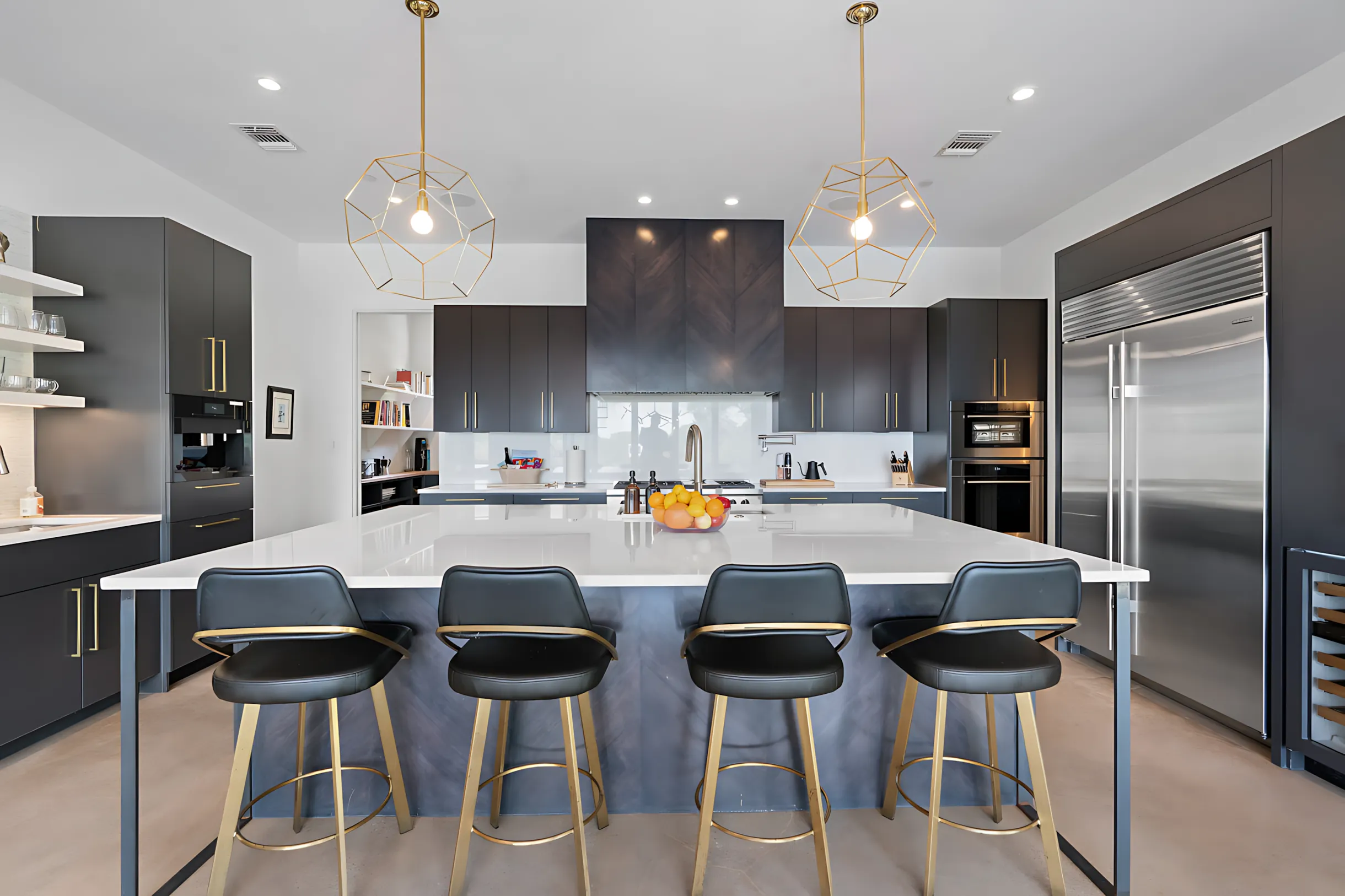 Westlake/15 Min to DT/Pool/Hot Tub/Game Room #64