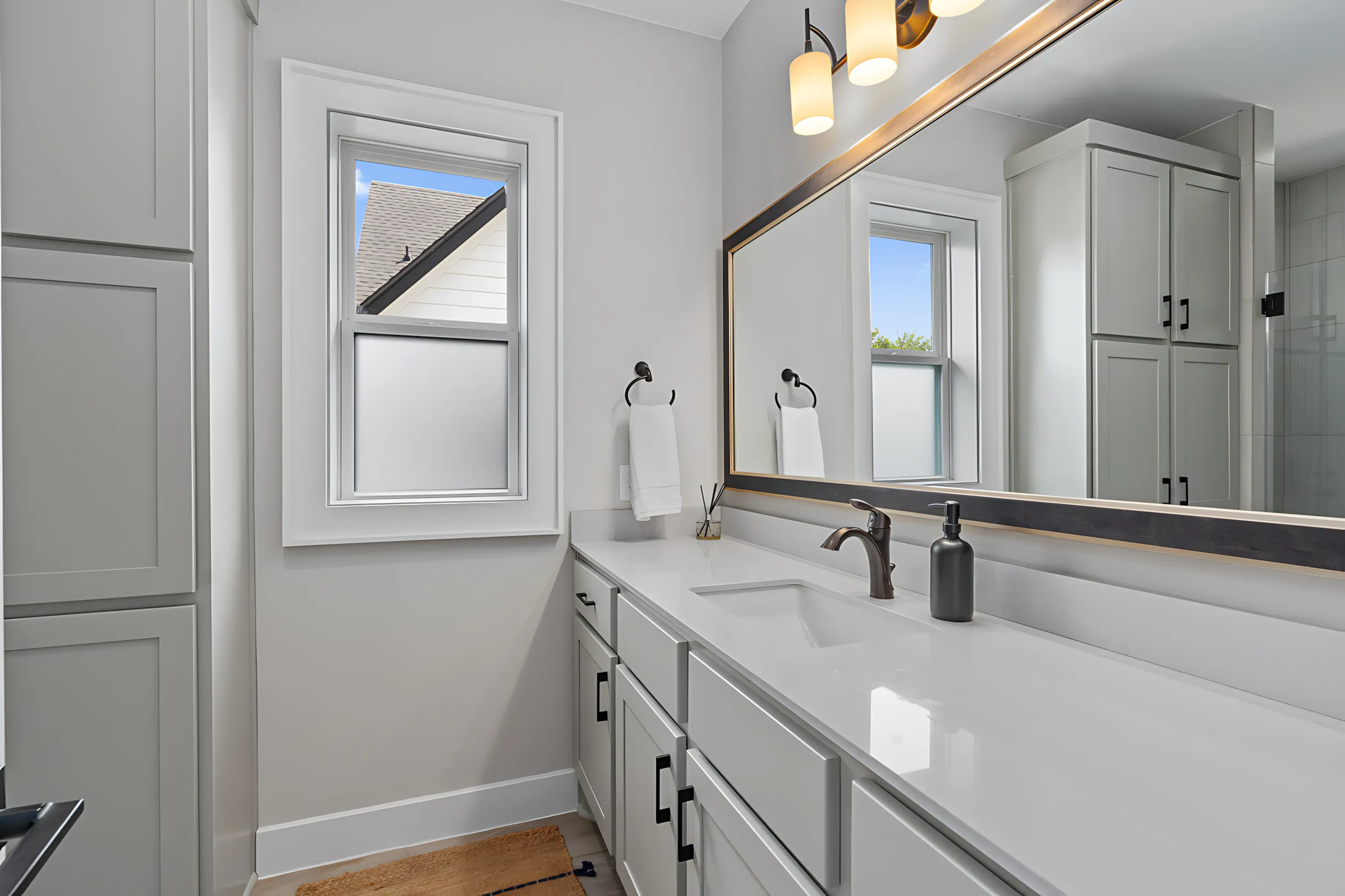 Zilker Home with Heated Pool, Hot Tub, Walkable #12