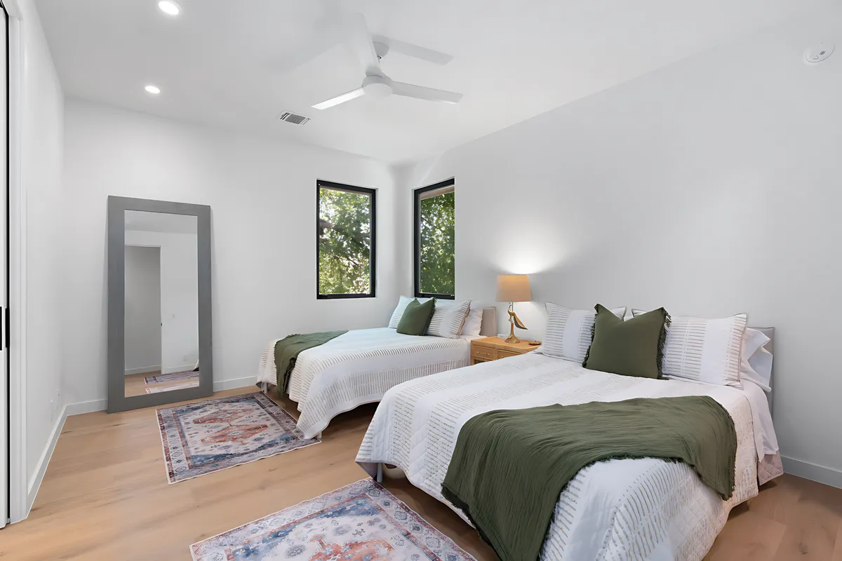 Bedroom 4 image