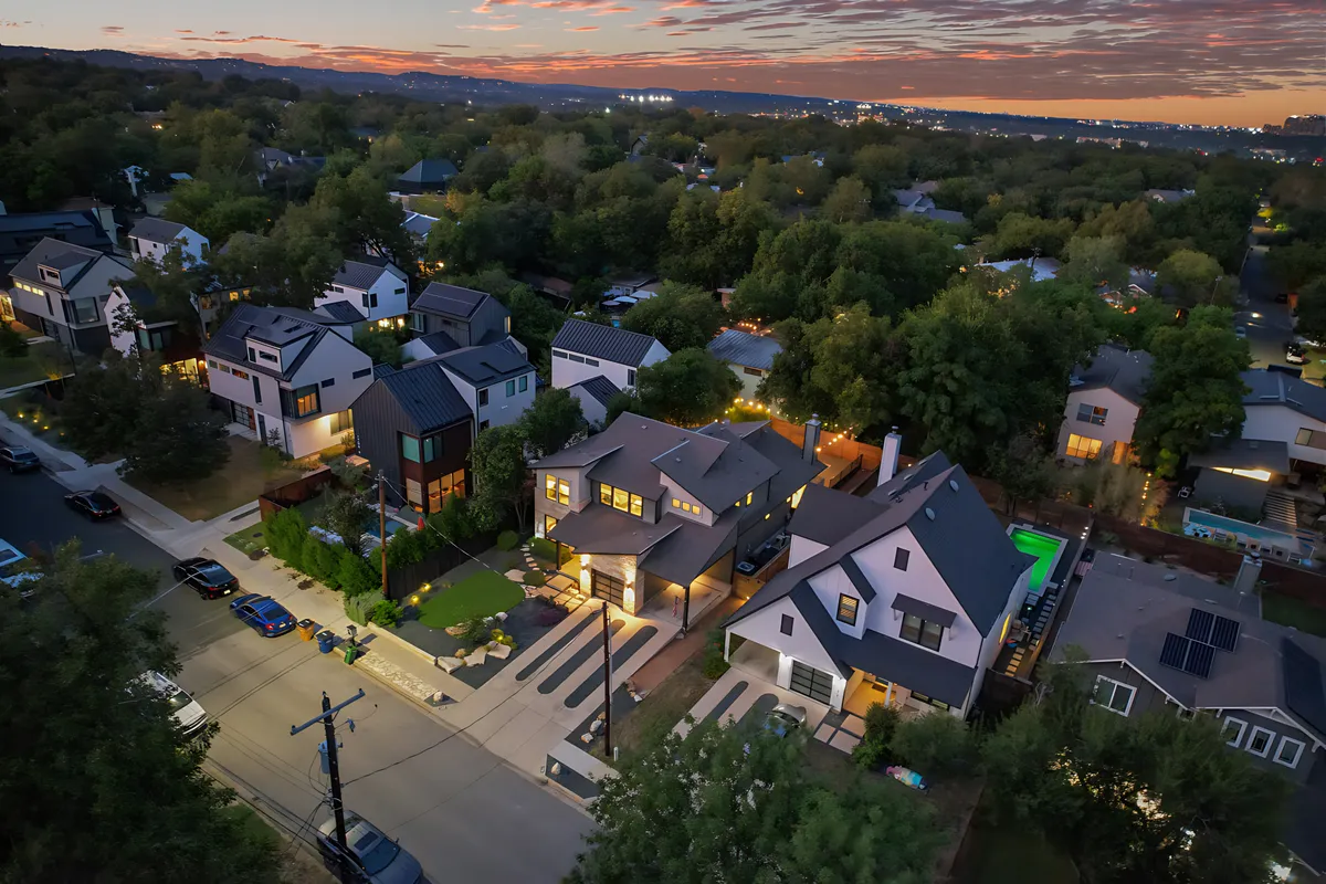 Zilker Home with Heated Pool, Hot Tub, Walkable