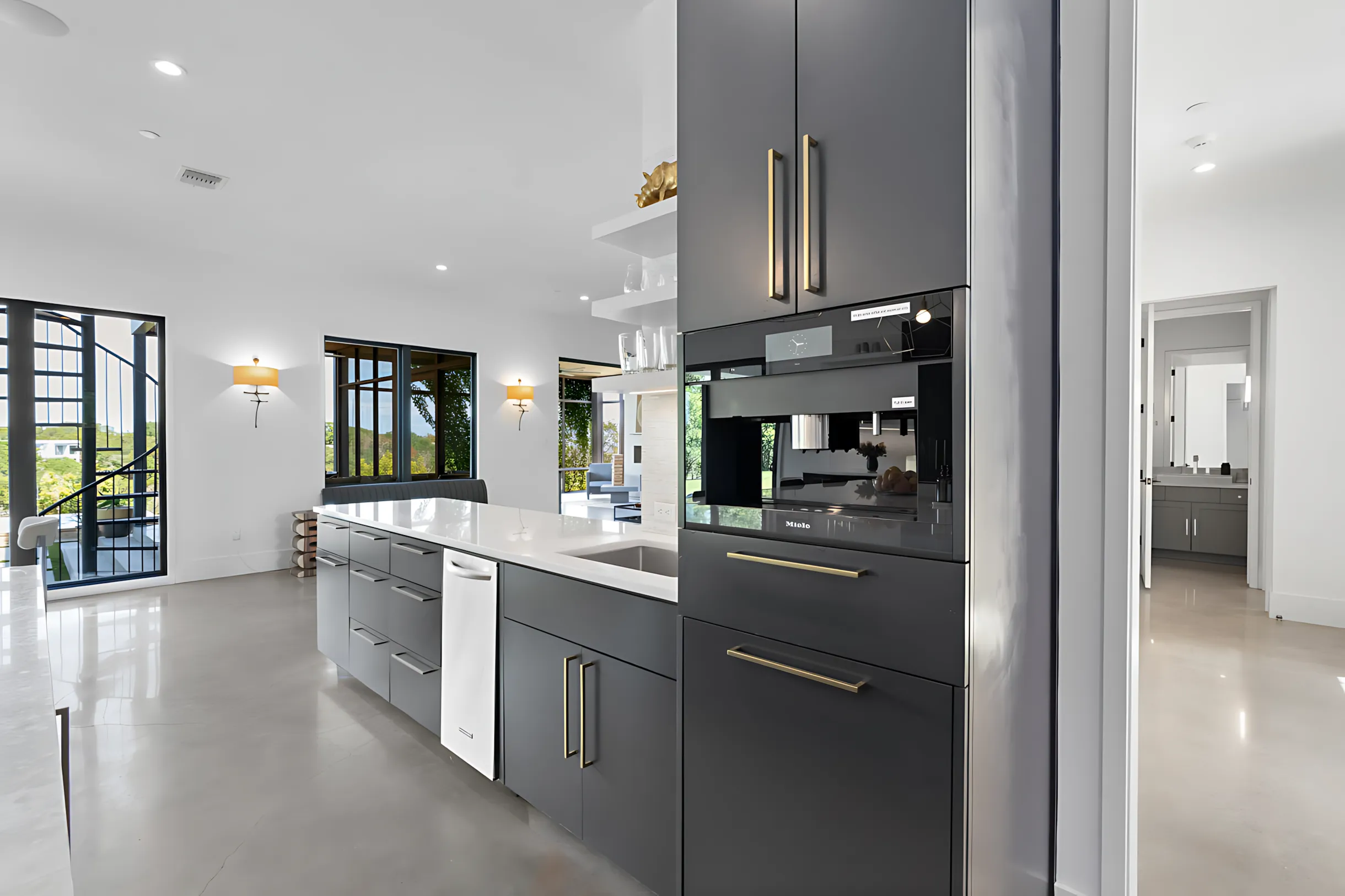 Westlake/15 Min to DT/Pool/Hot Tub/Game Room #77