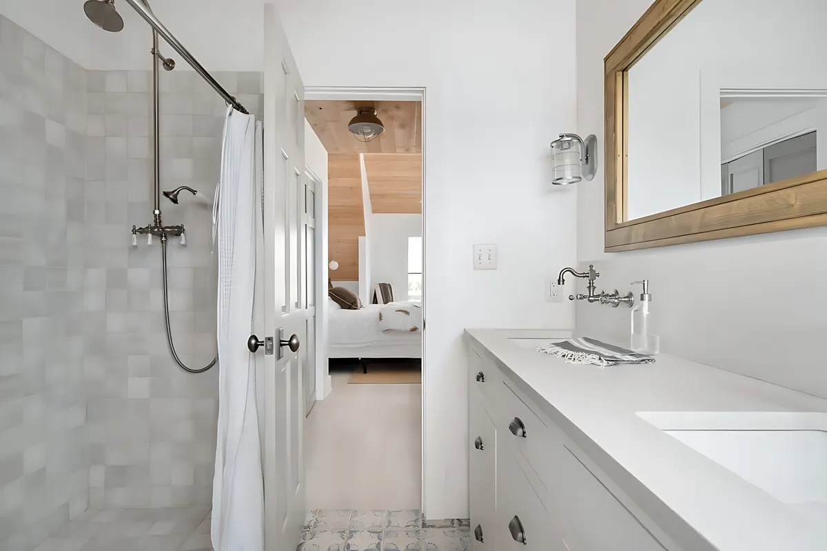 Wander Corolla Shores #23