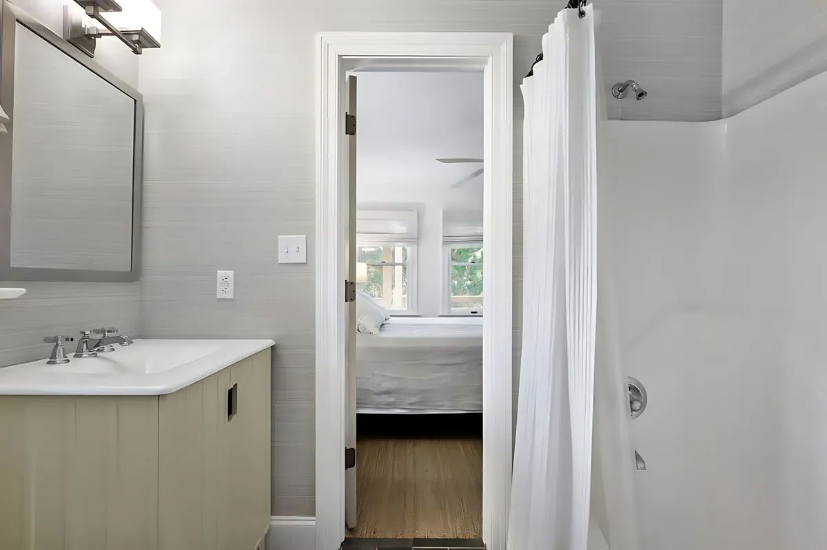 Wander Corolla Shores #13