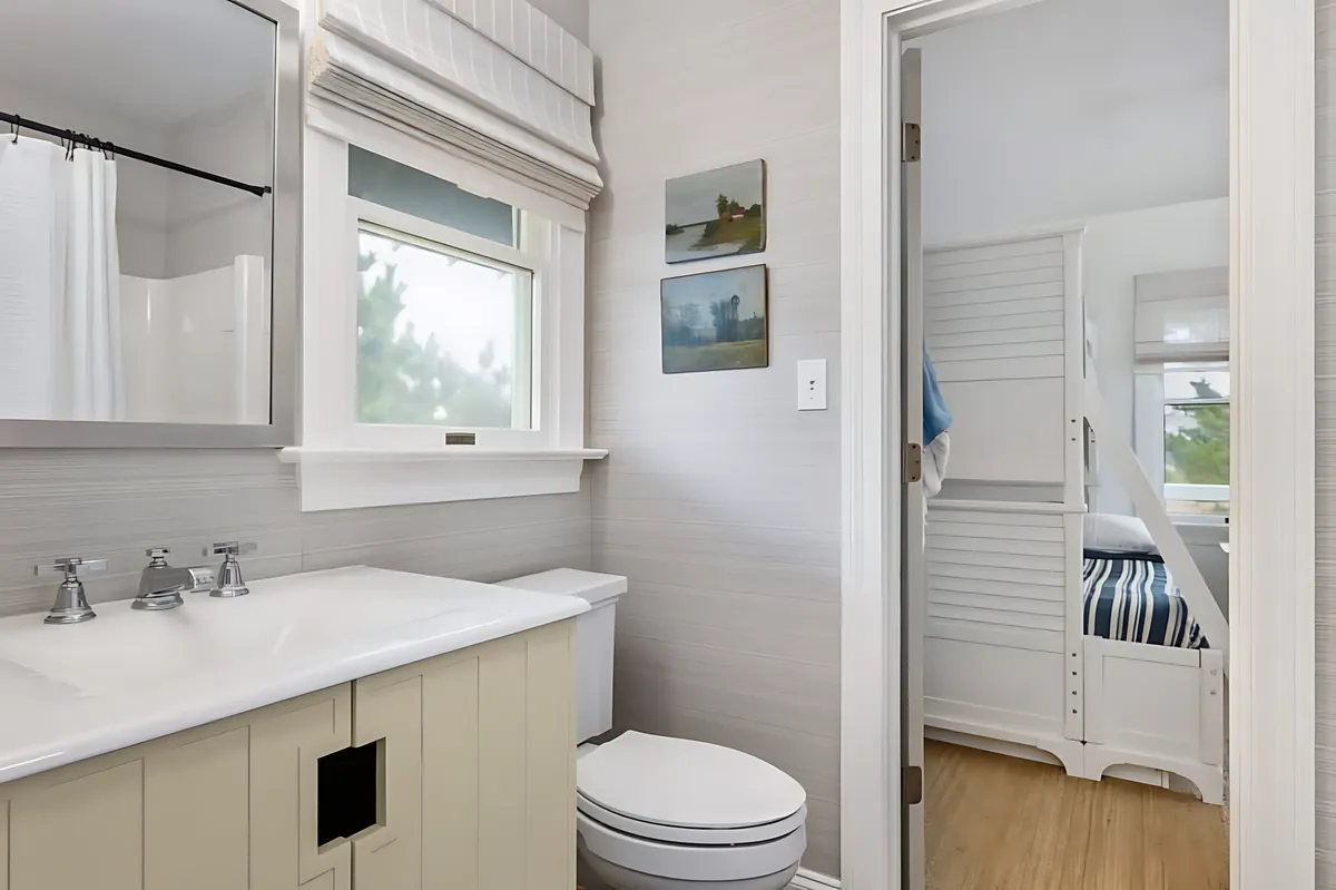 Wander Corolla Shores