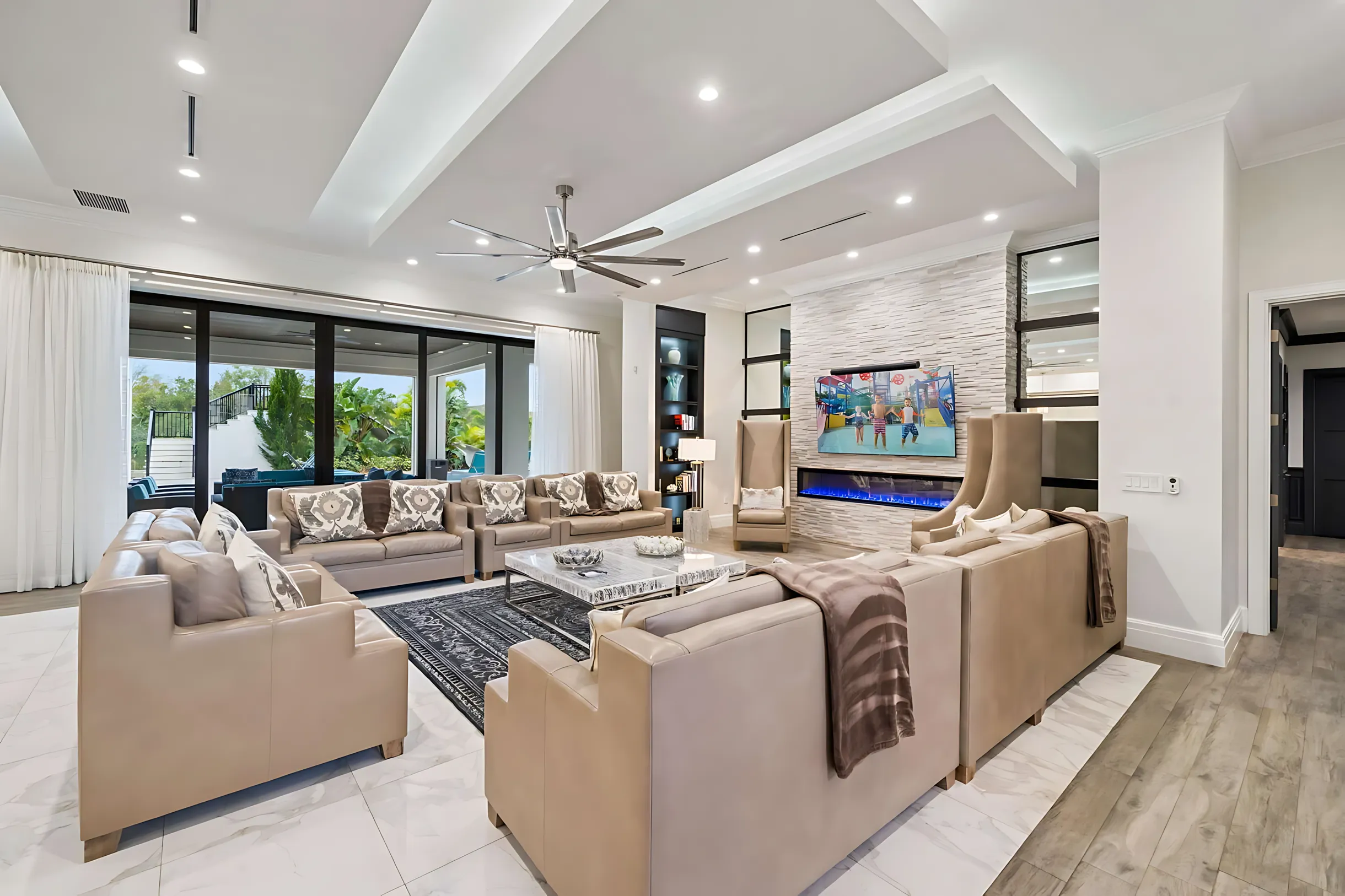 Wander Orlando Cove #6