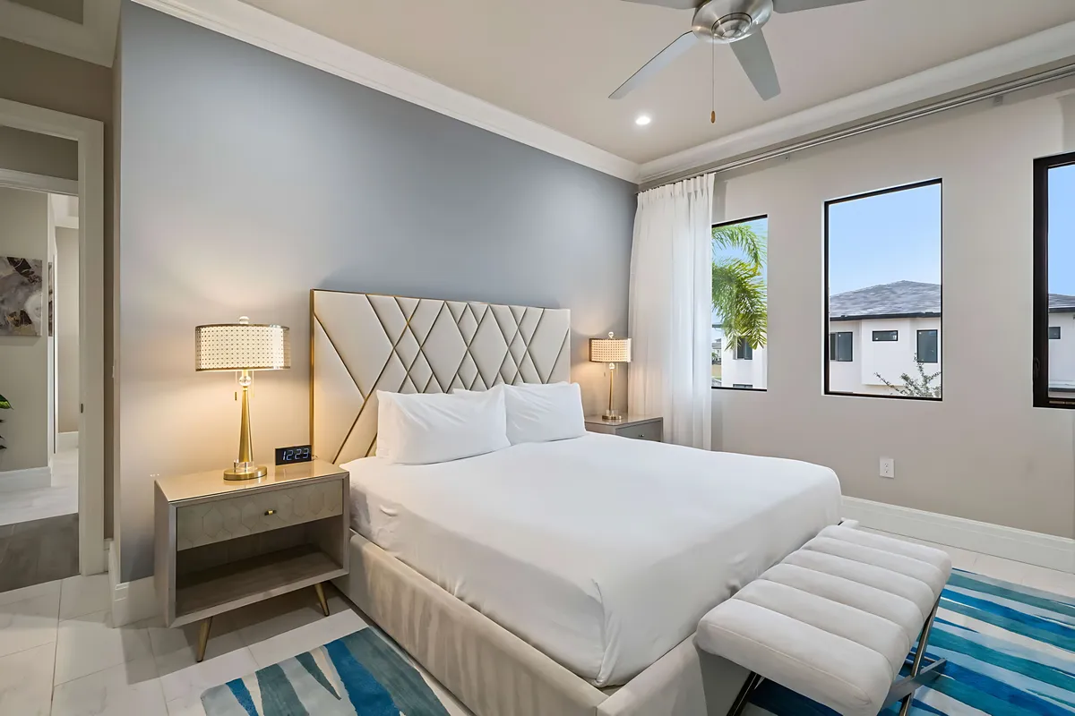 Bedroom 10 image