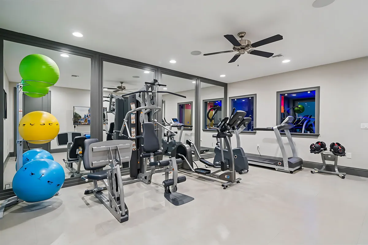 Wander Orlando Majestic