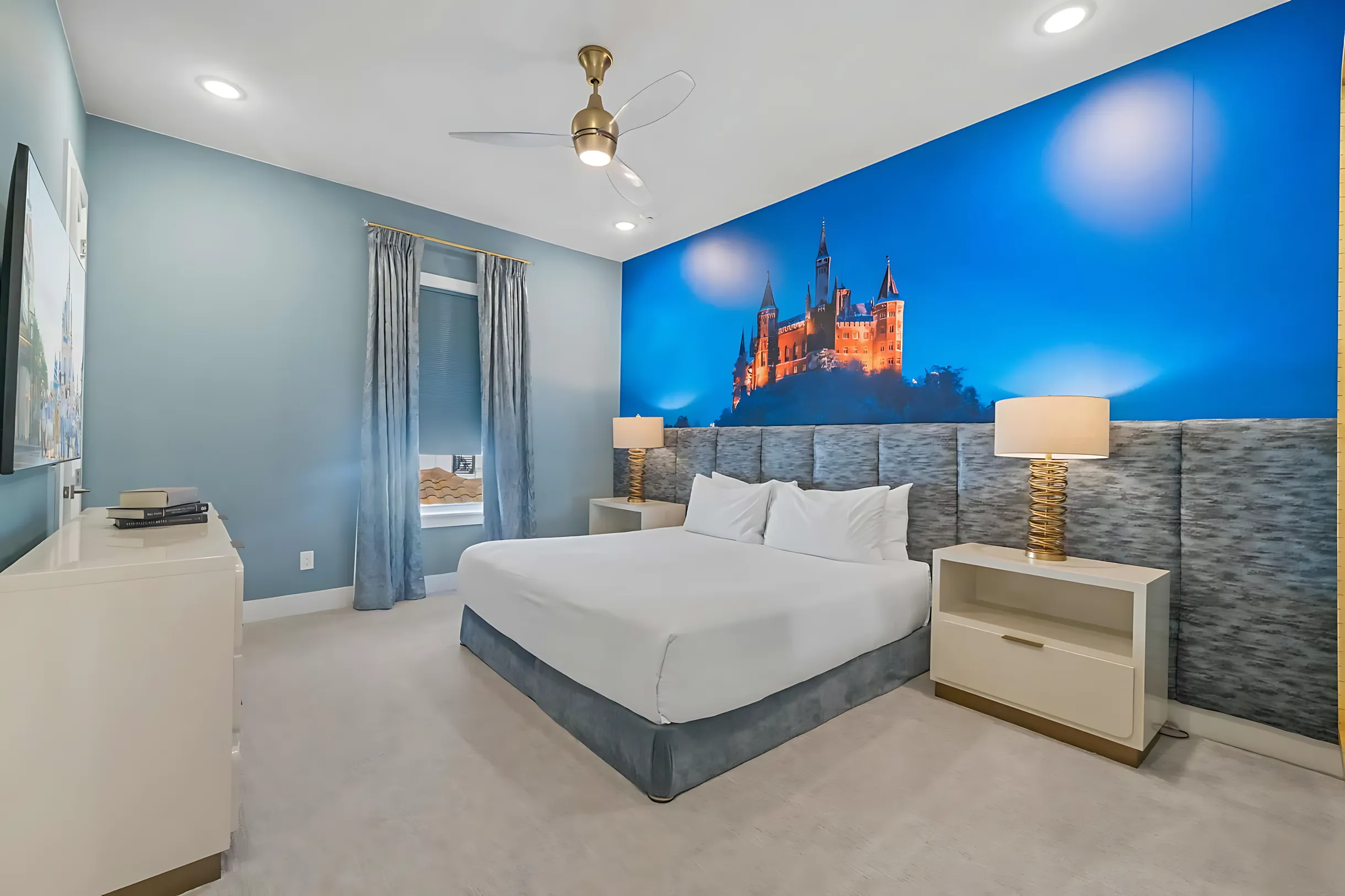 Wander Orlando Enchanted #22