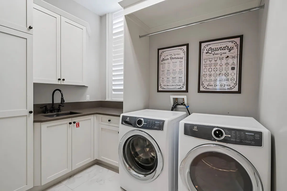 Wander Orlando Majestic