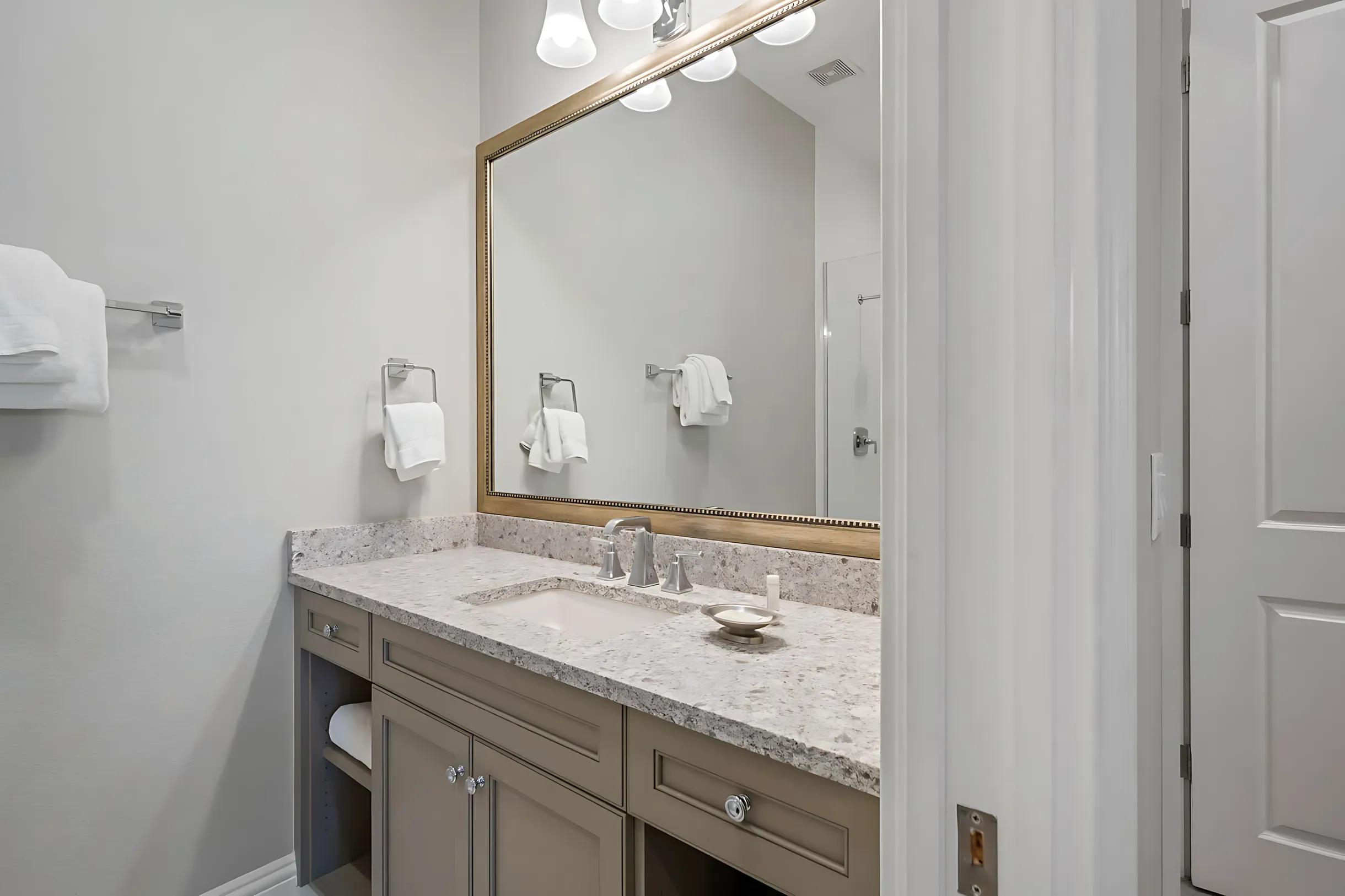 Wander Orlando Majestic #31