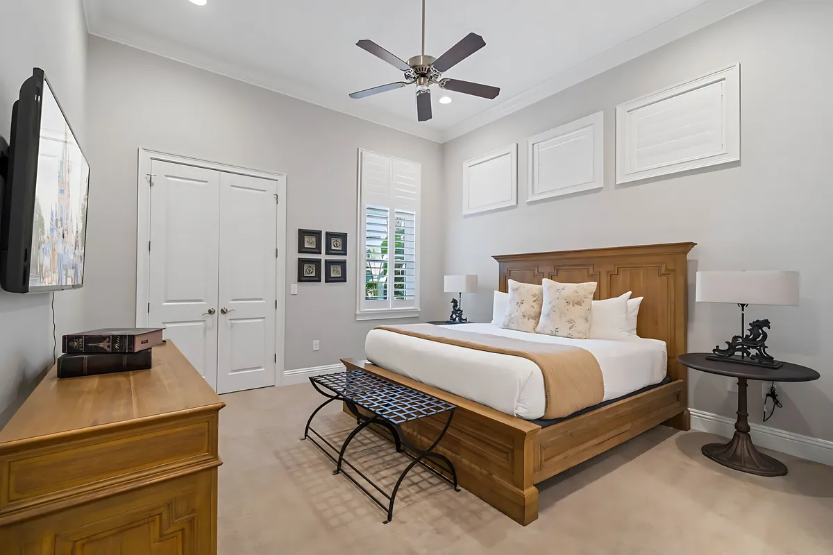 Bedroom 6 image