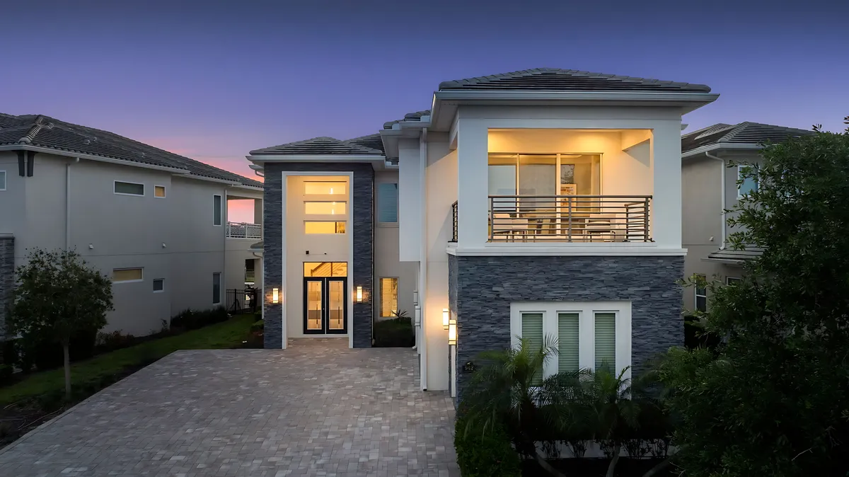 Wander Orlando Lotus