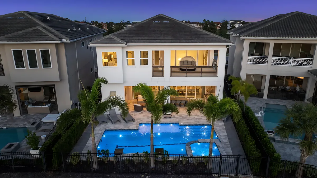 Wander Orlando Lotus