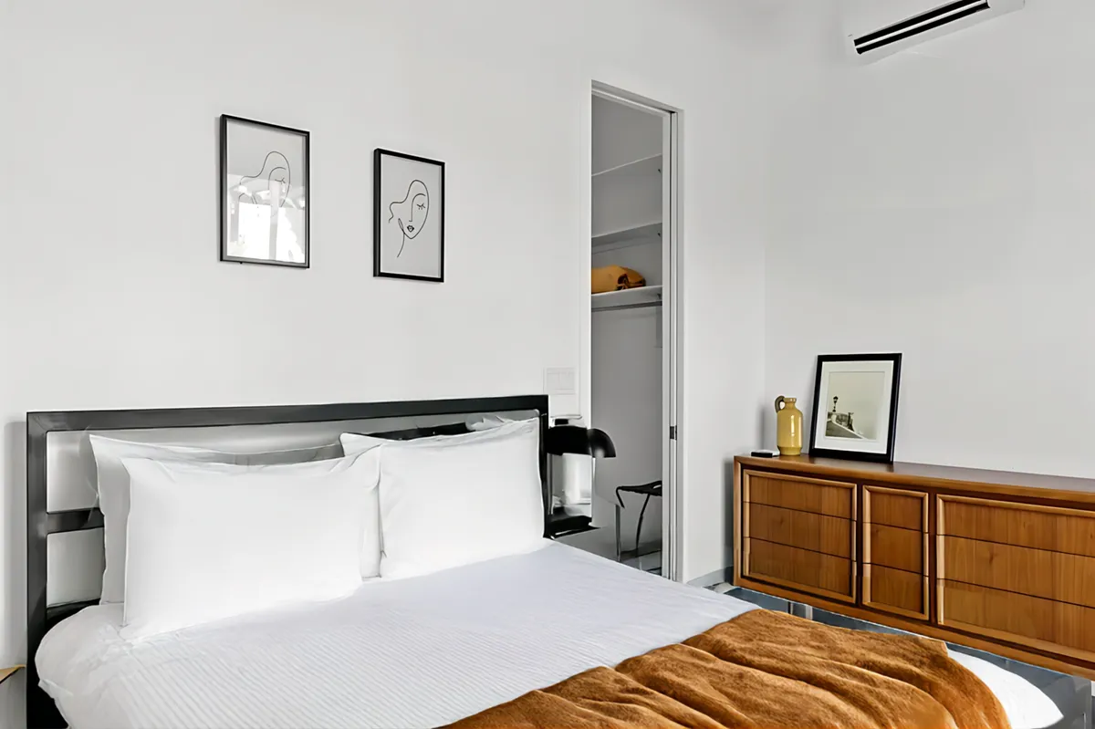Bedroom 3 image
