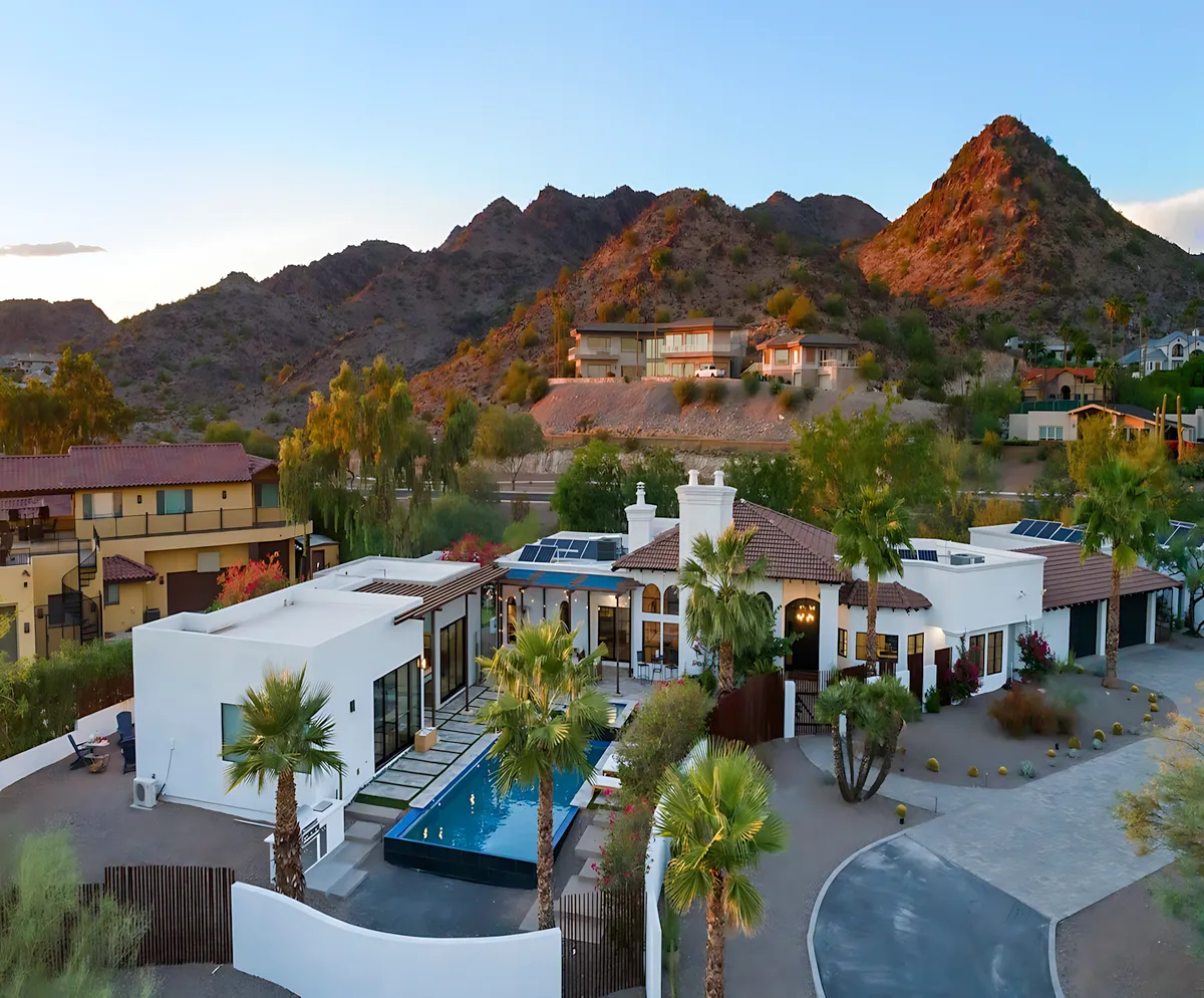 Wander Paradise Valley Sunset