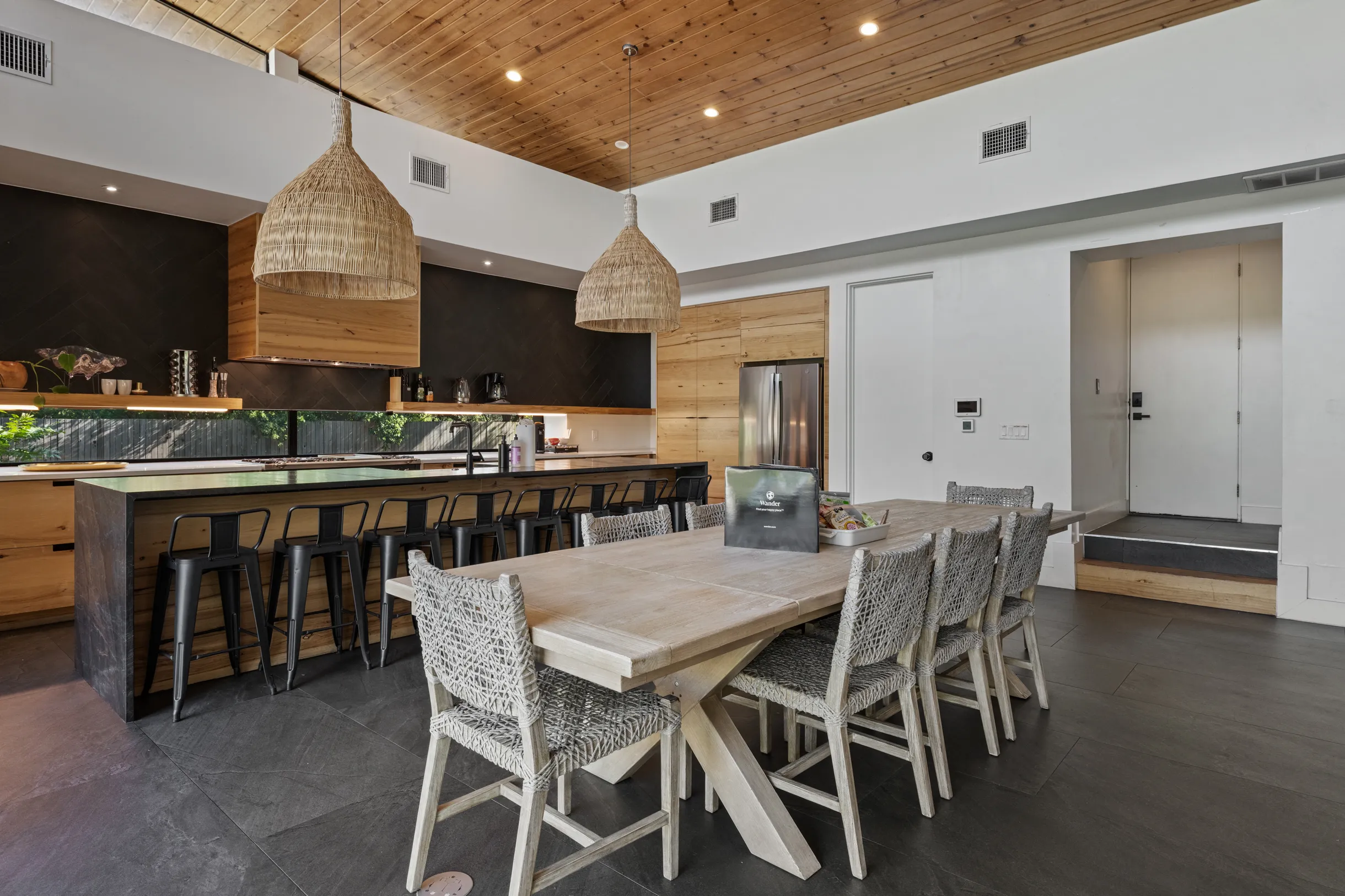 Wander Austin Grove #28