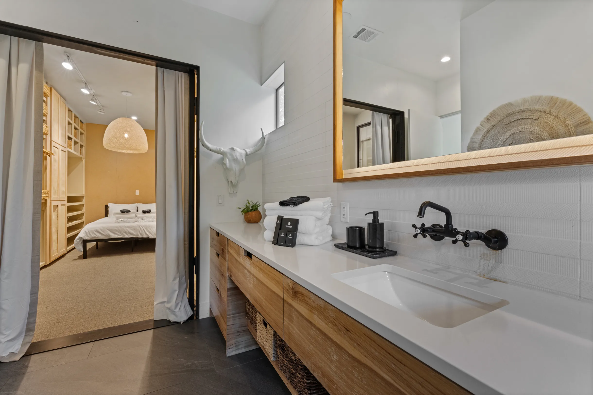 Wander Austin Grove #32